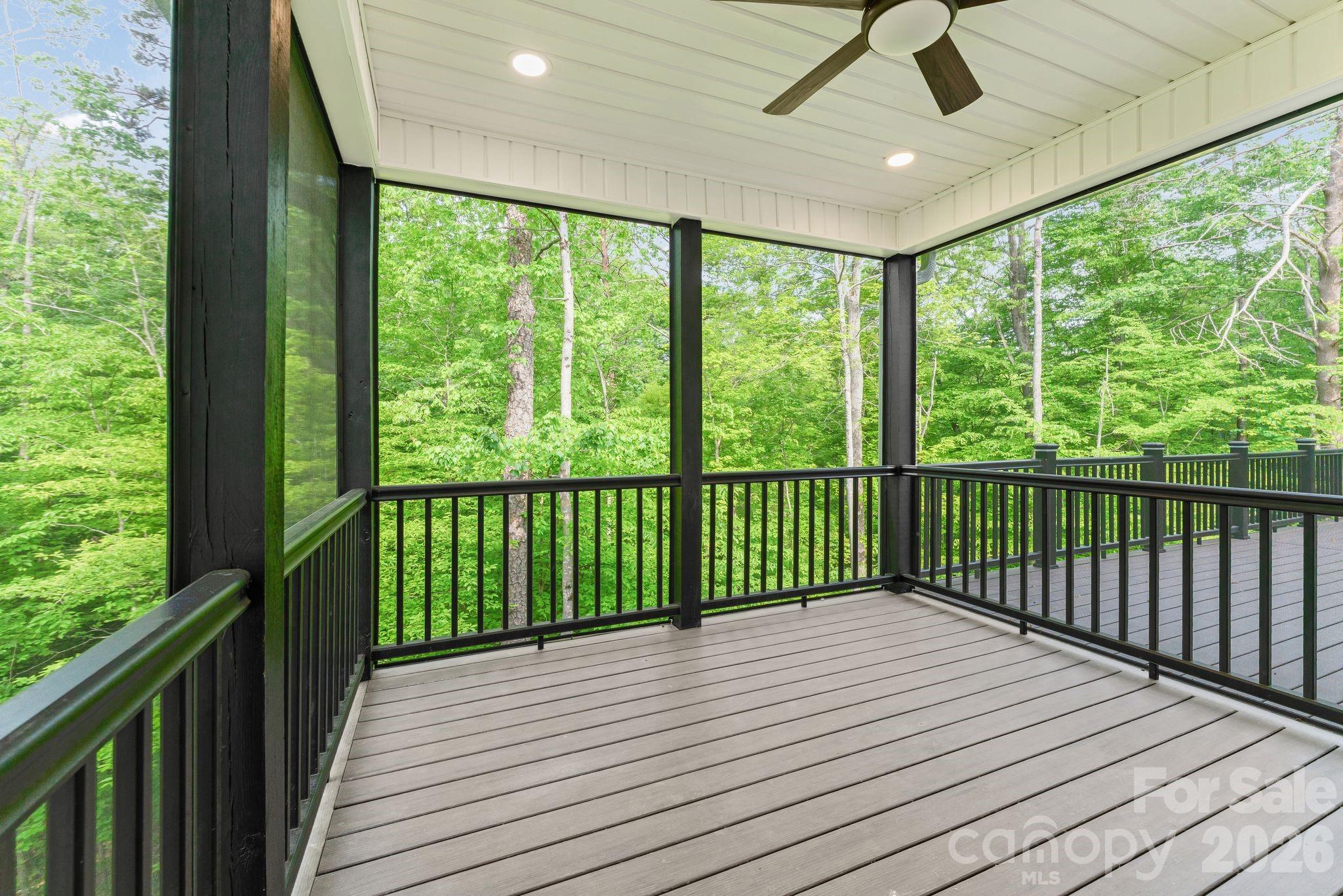 160 Tullyries Lane — Lewisville