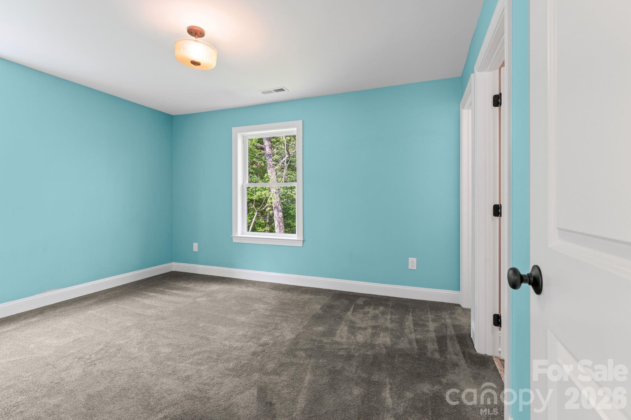 160 Tullyries Lane — Lewisville