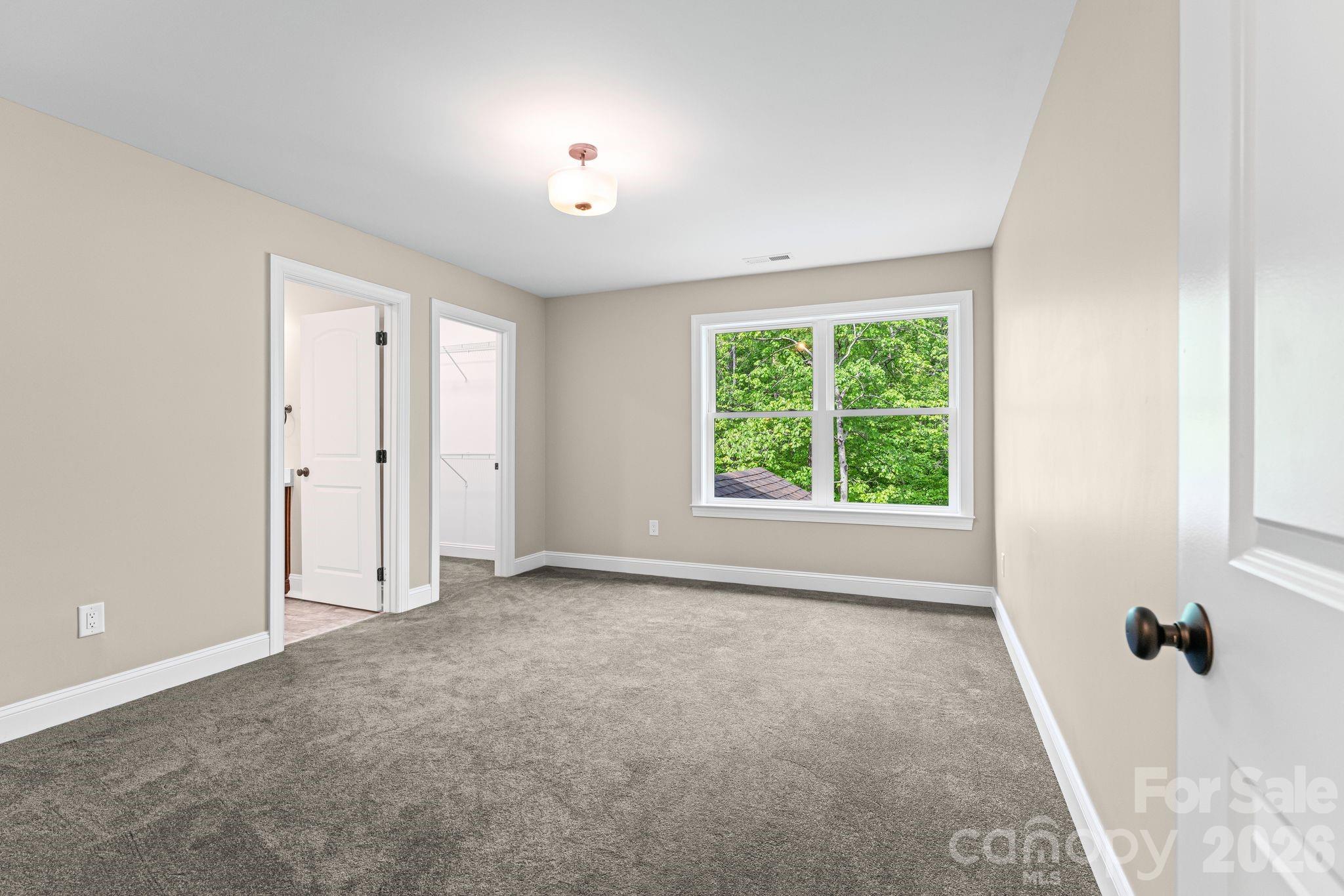 160 Tullyries Lane — Lewisville