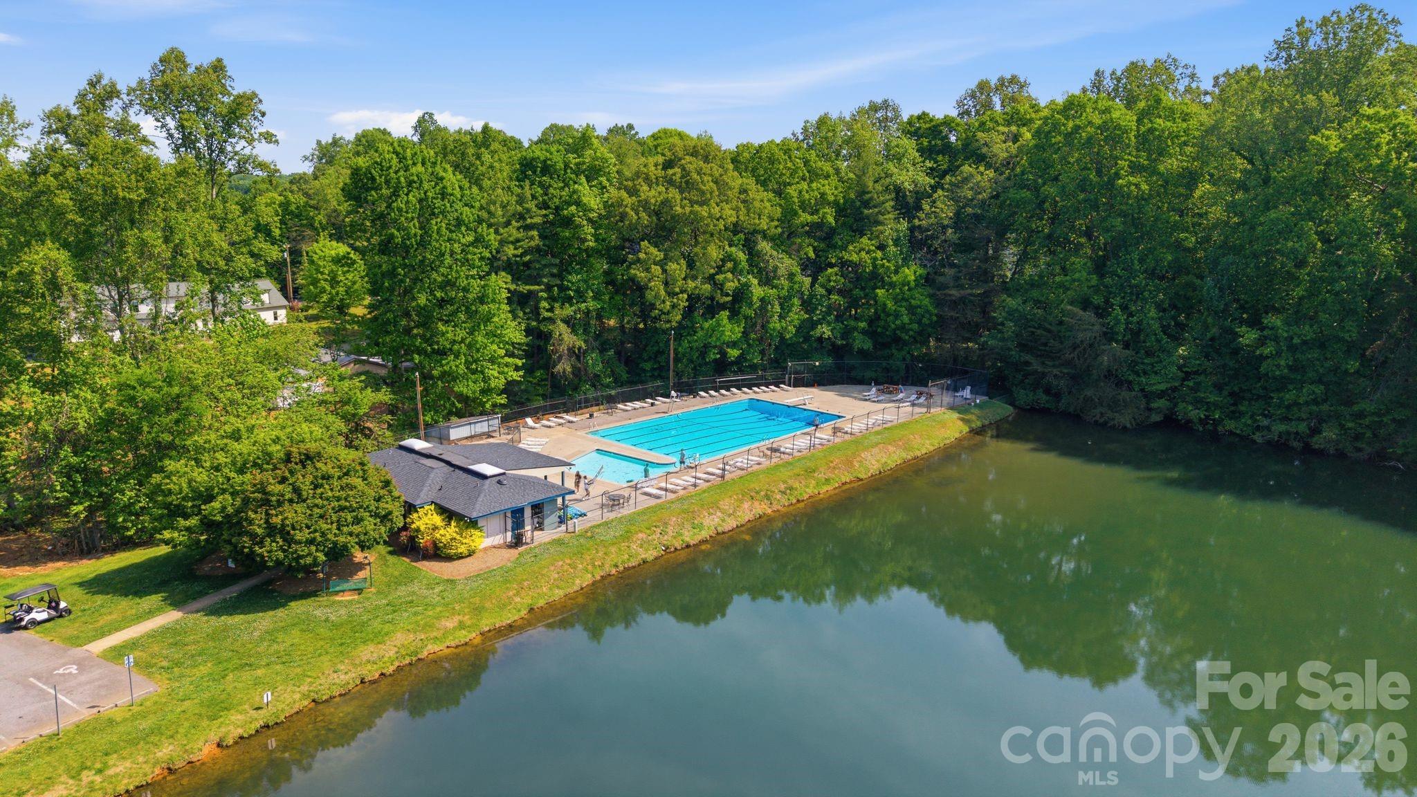 160 Tullyries Lane — Lewisville