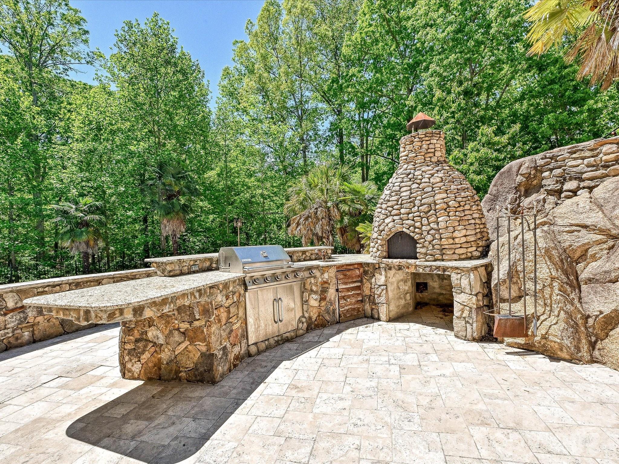 6112 Rehobeth Road — Waxhaw