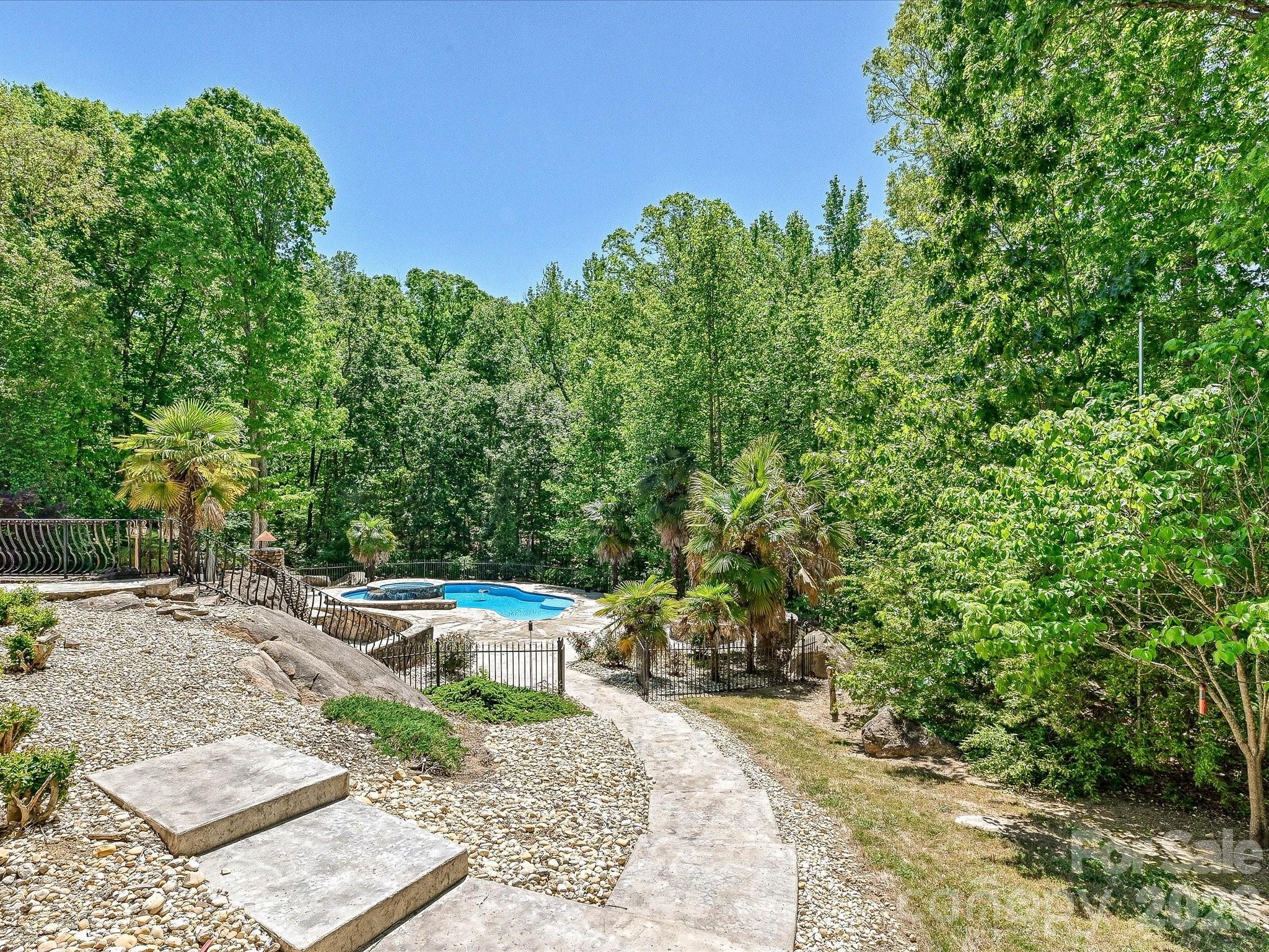 6112 Rehobeth Road — Waxhaw