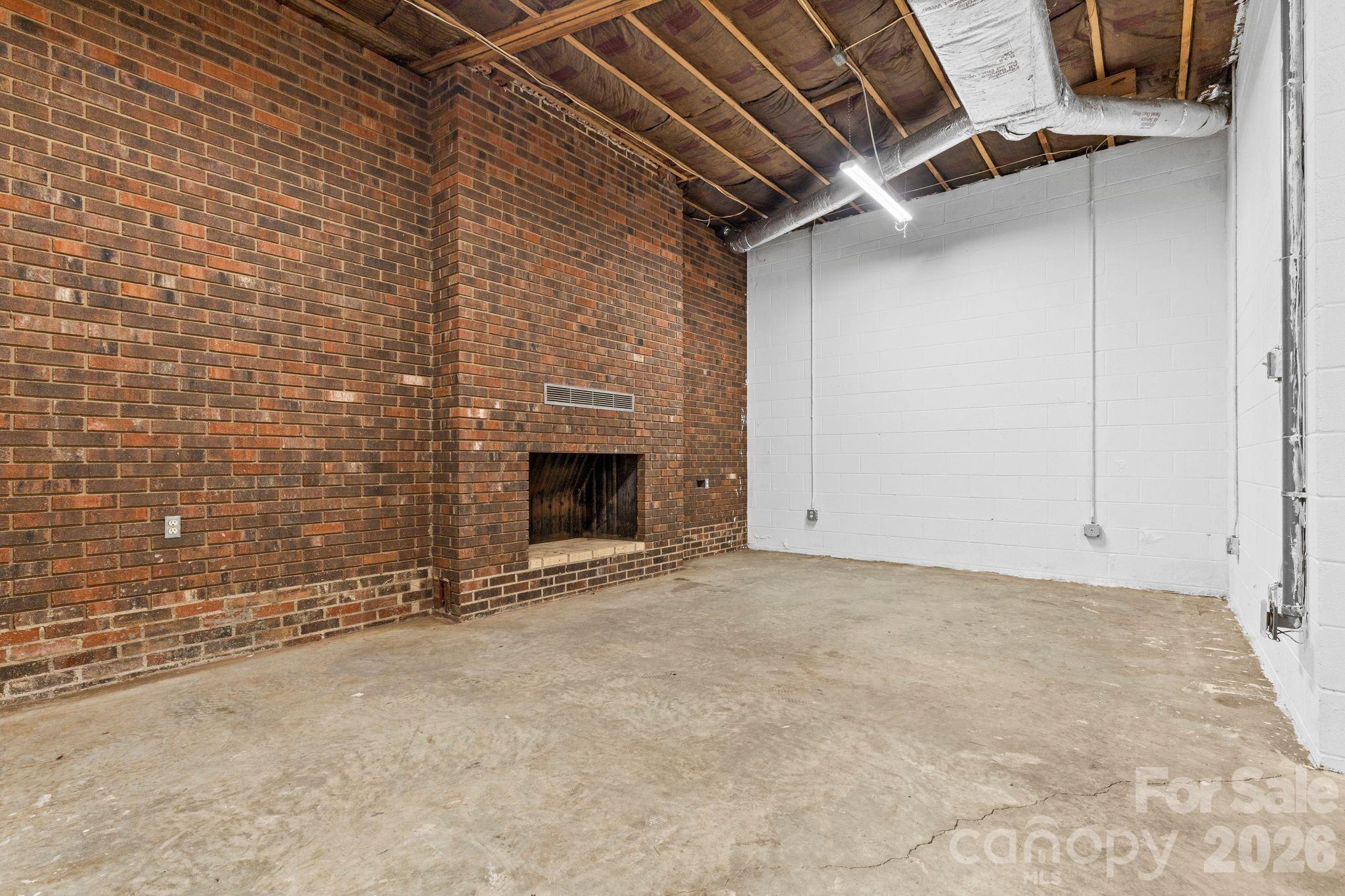 1653 Dudley Shoals Road — Granite Falls