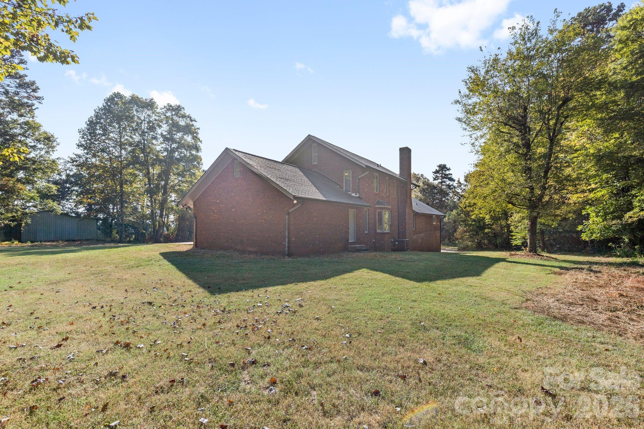 1653 Dudley Shoals Road — Granite Falls