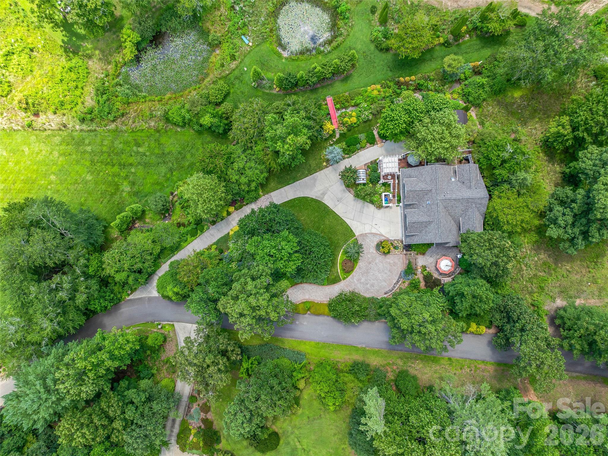 212 S Plains Drive — Asheville
