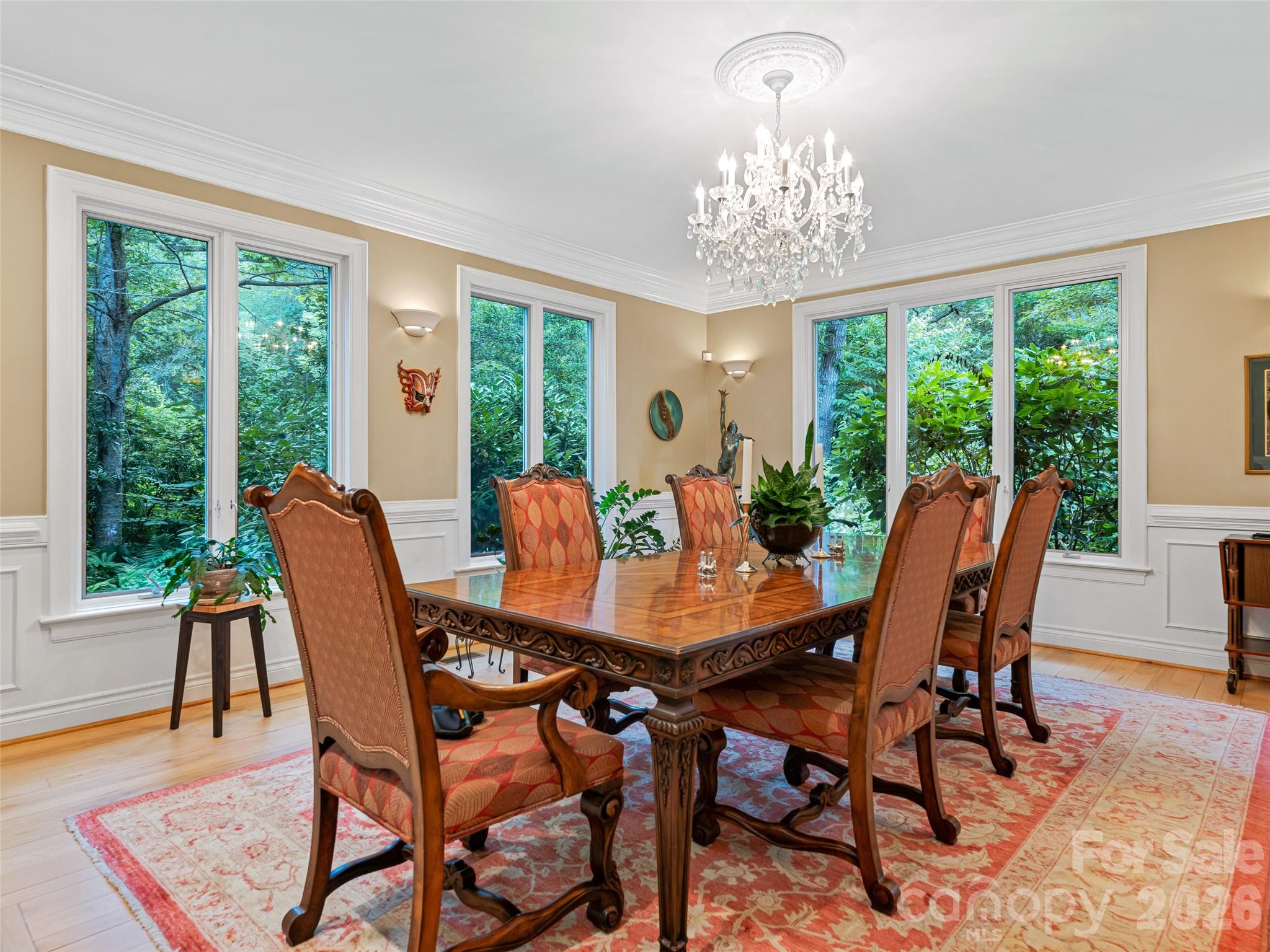 212 S Plains Drive — Asheville