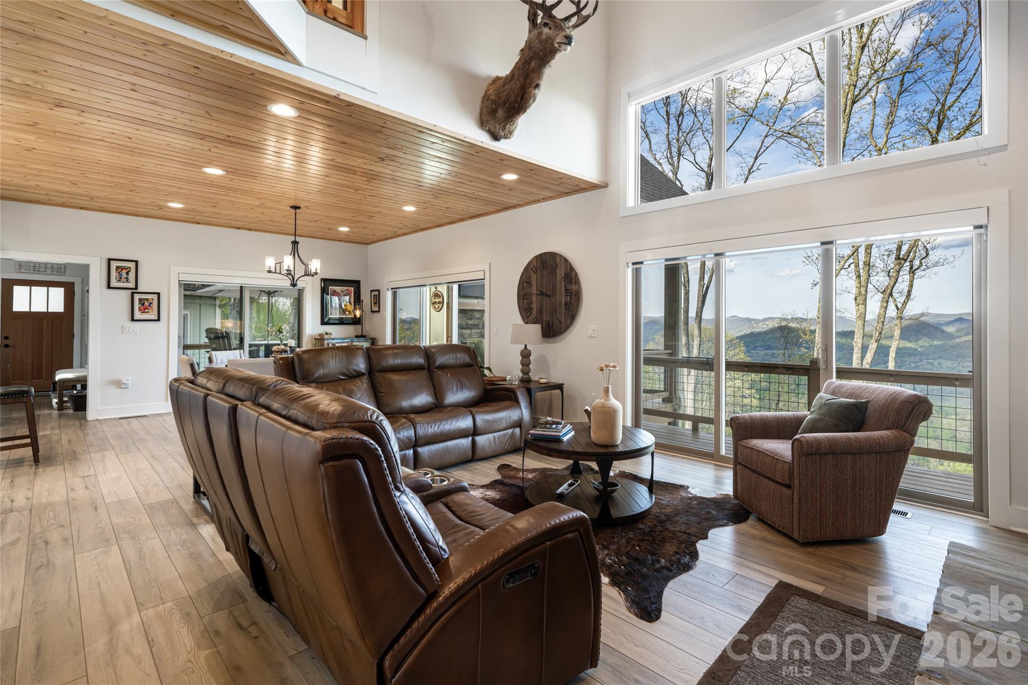366 Signature Row Boulevard — Waynesville
