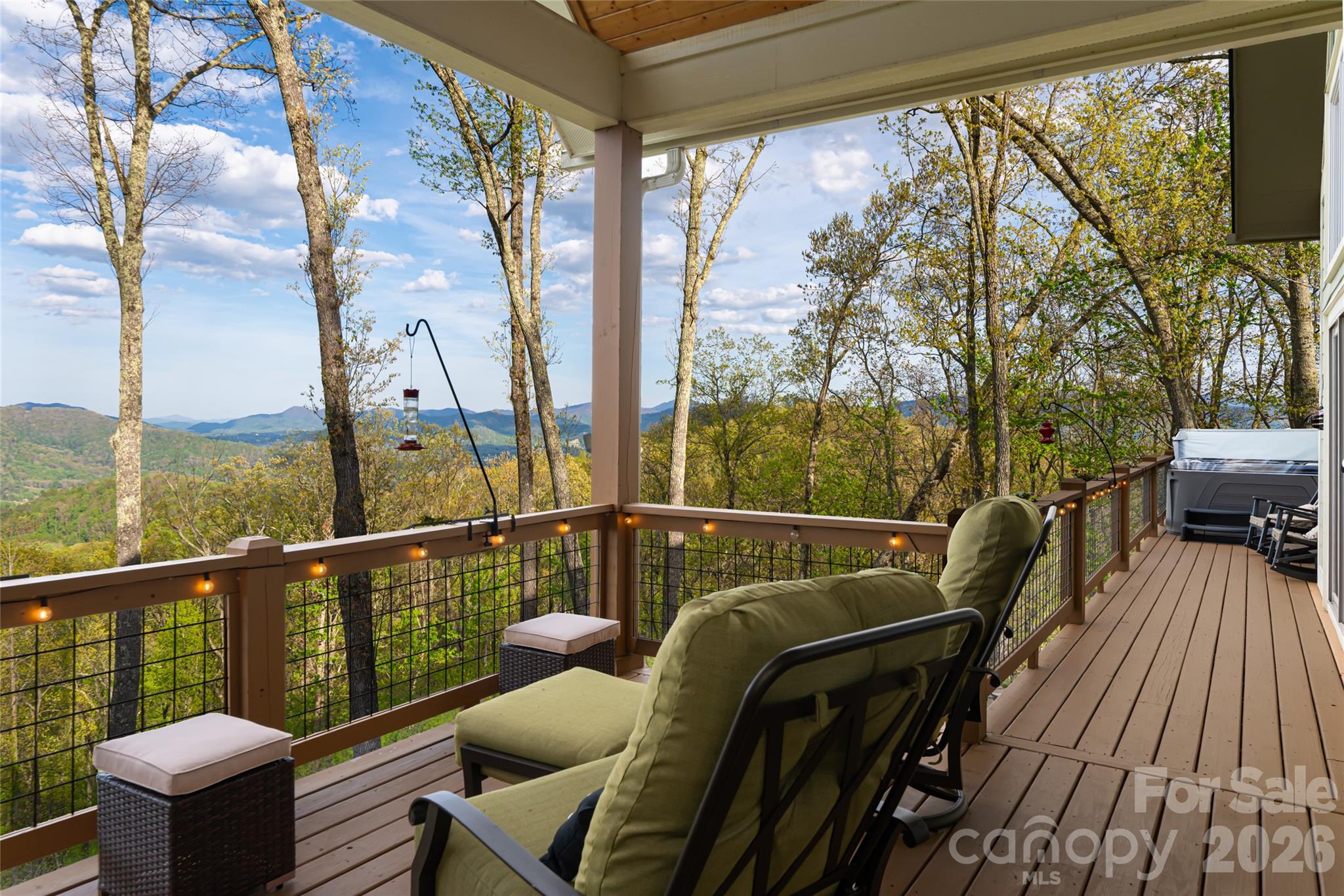 366 Signature Row Boulevard — Waynesville