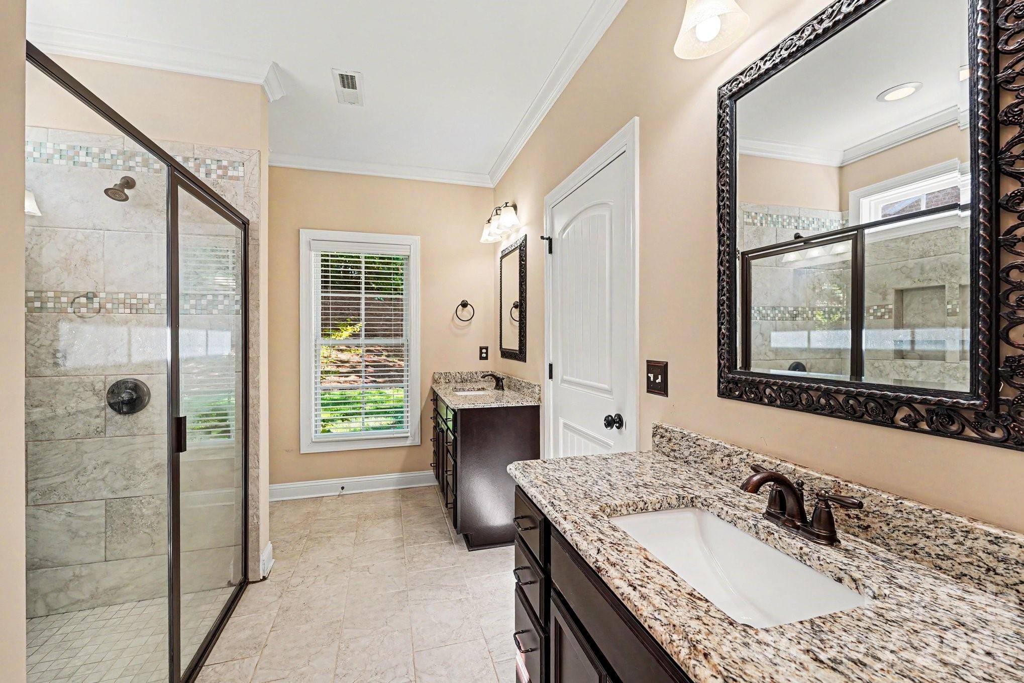 7344 Ridgecrest Trail — Lewisville