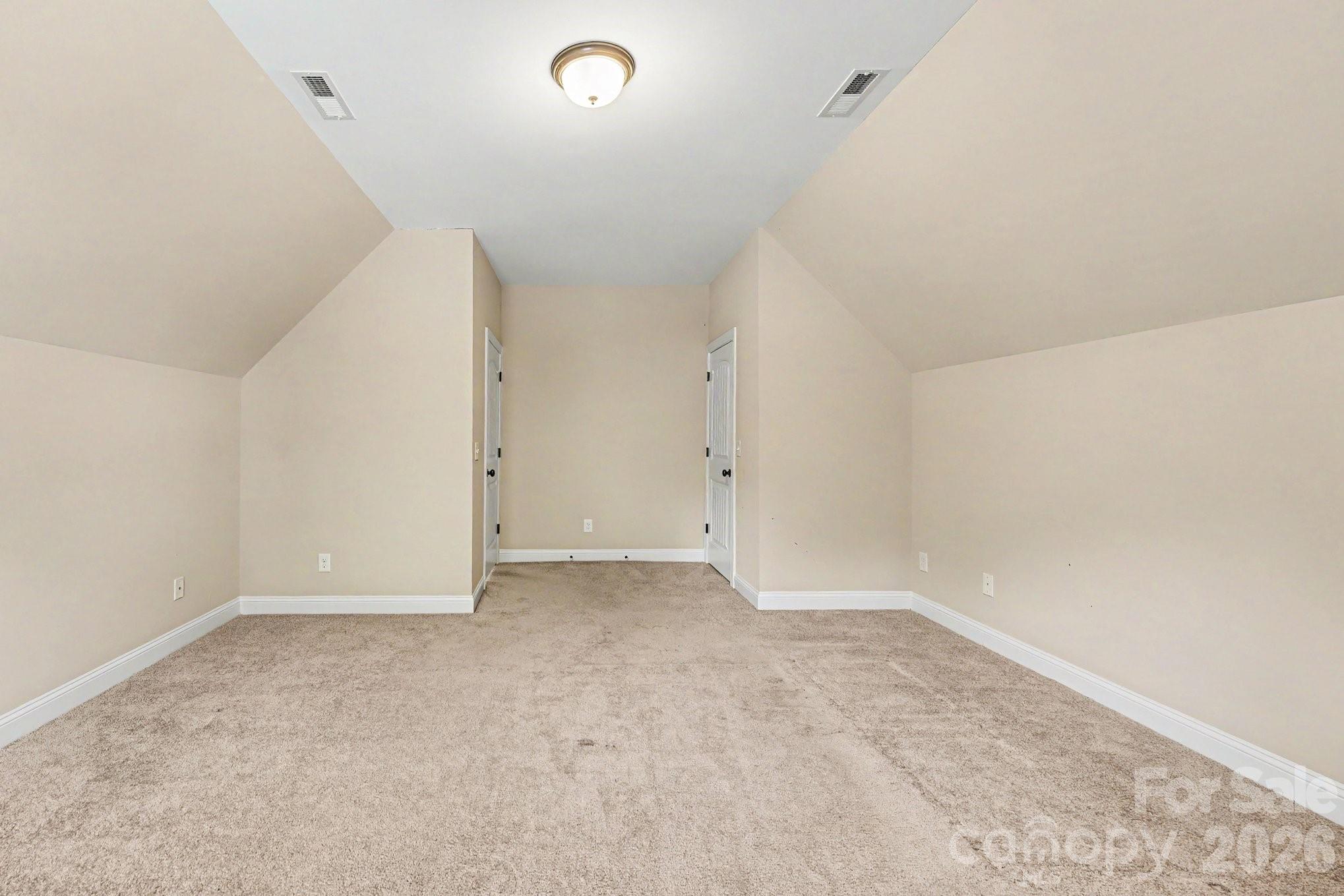 7344 Ridgecrest Trail — Lewisville