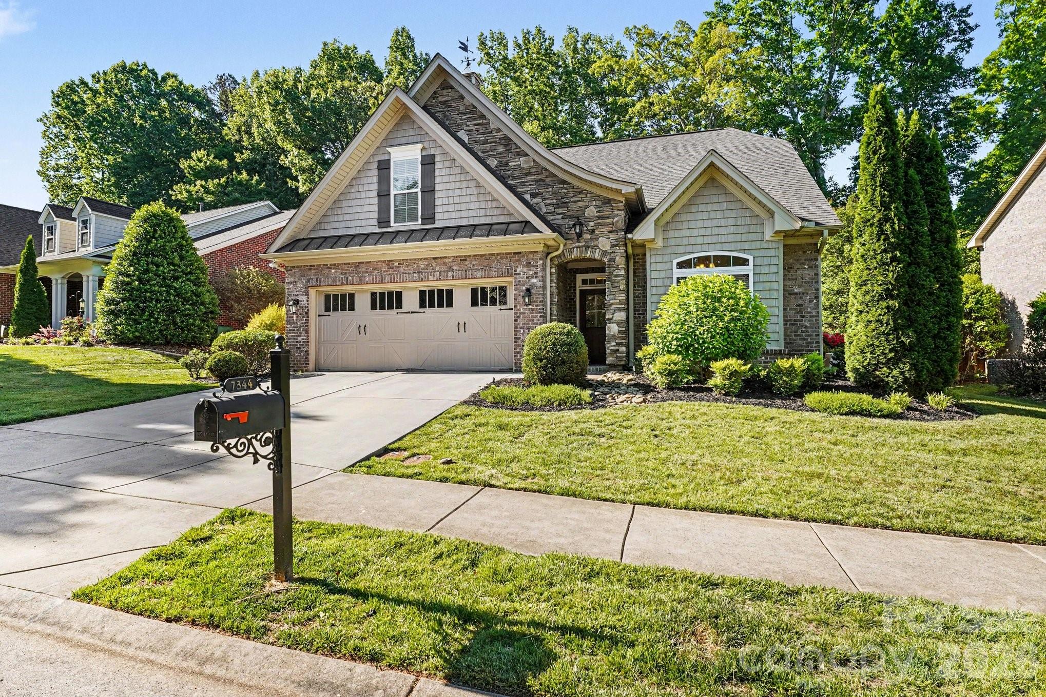 7344 Ridgecrest Trail — Lewisville