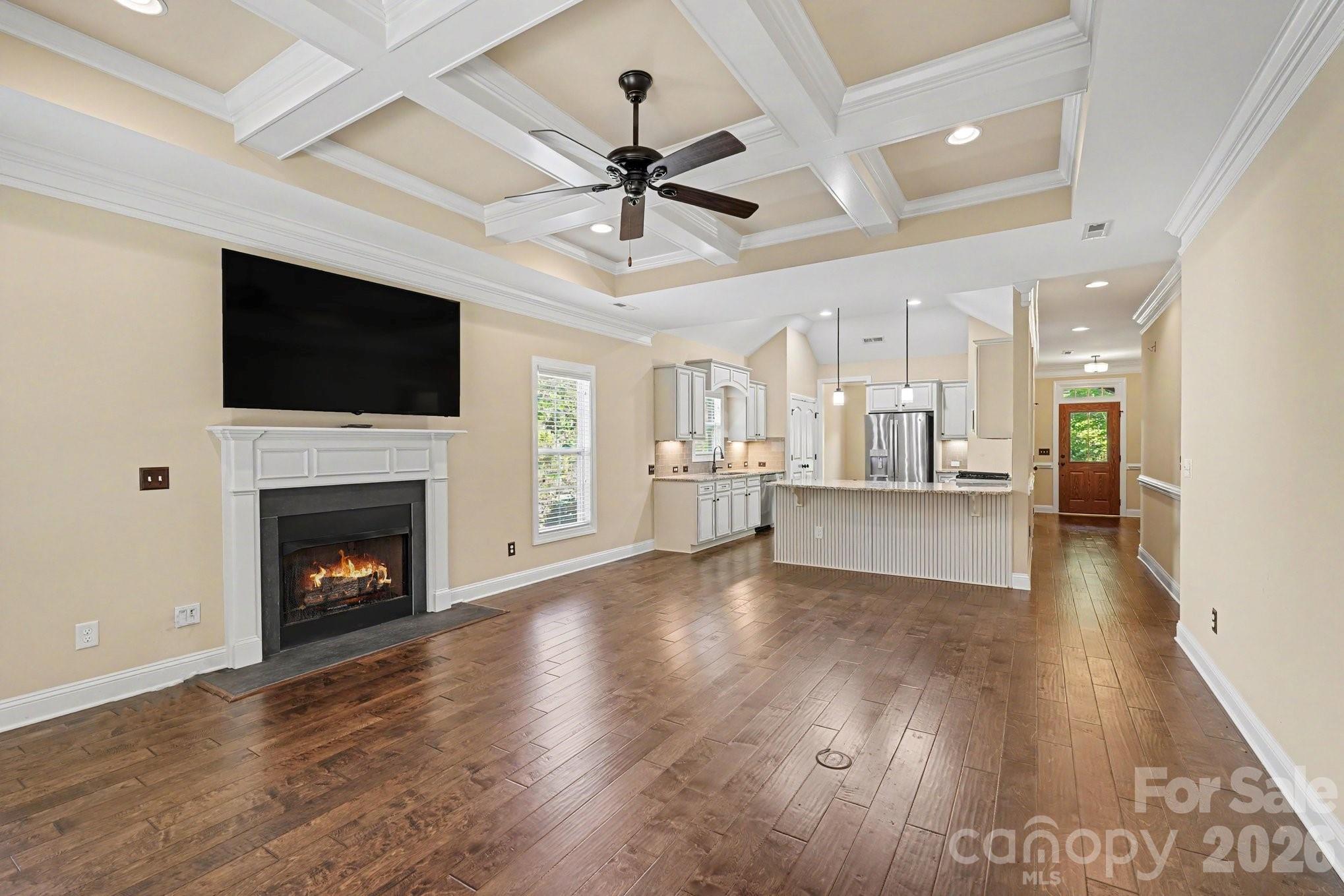 7344 Ridgecrest Trail — Lewisville
