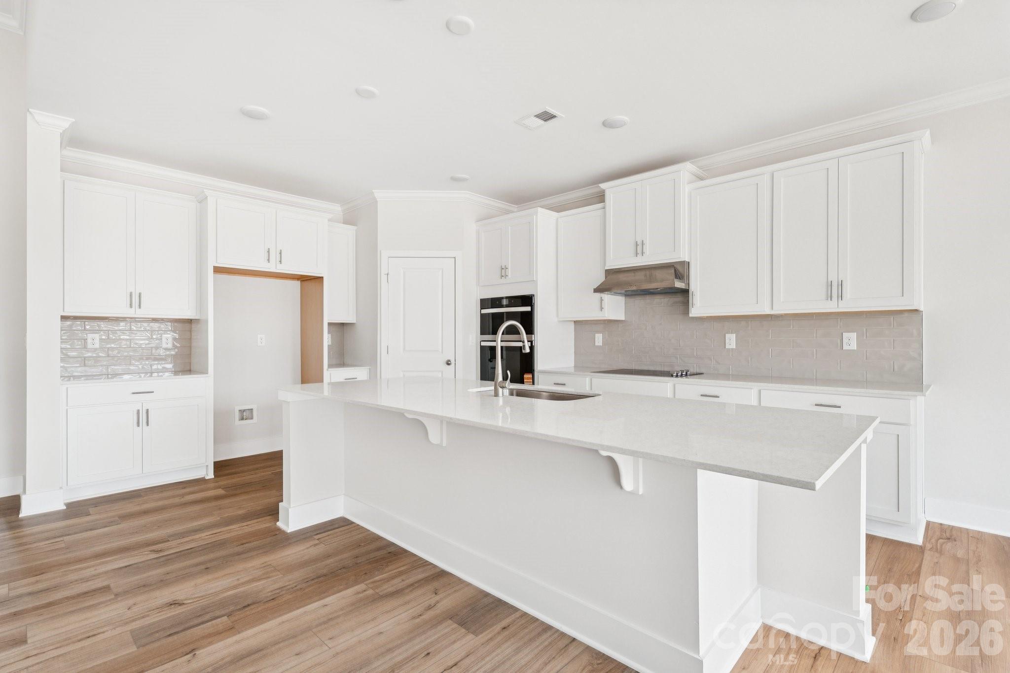 3520 Oasis Drive — Monroe