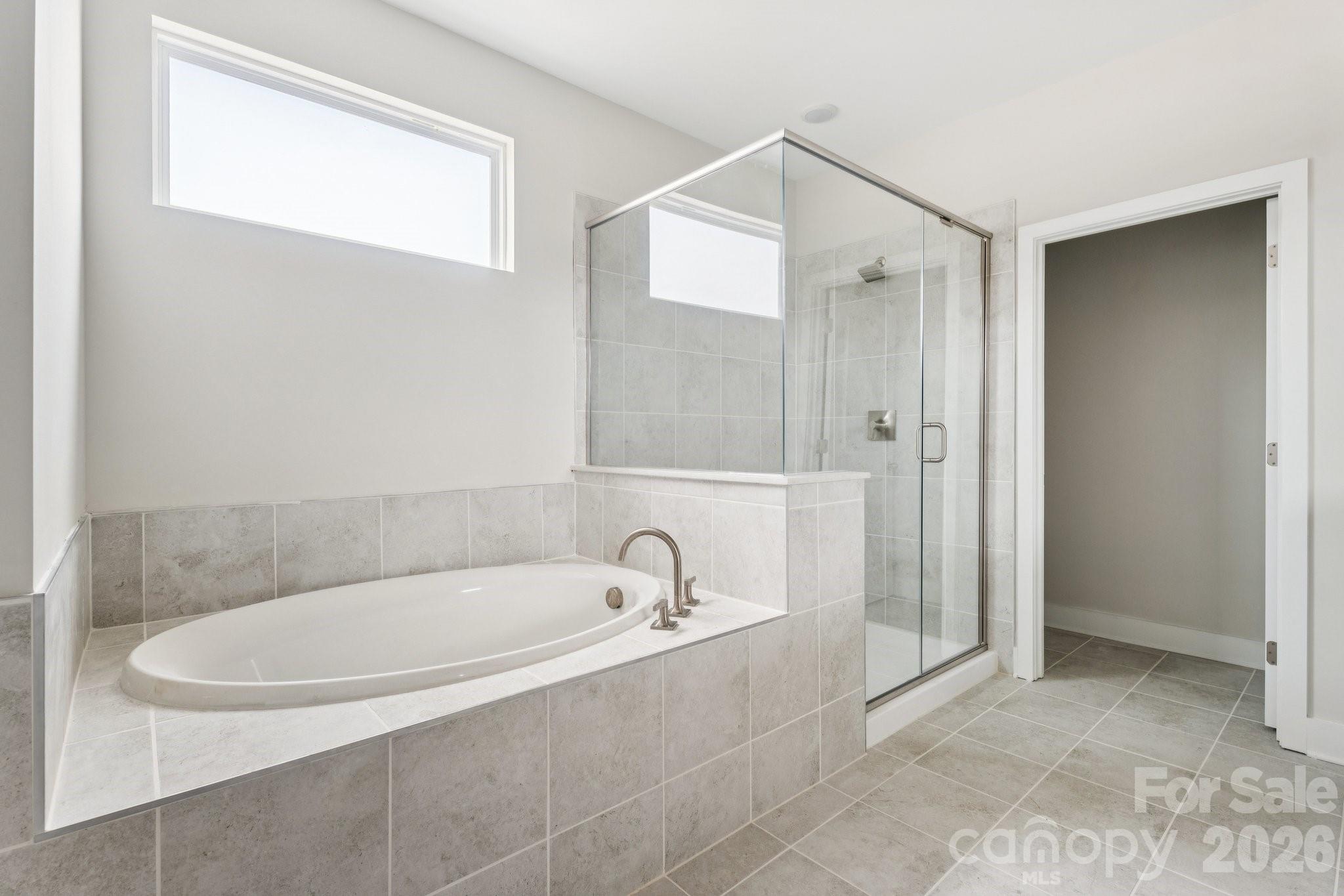 3520 Oasis Drive — Monroe