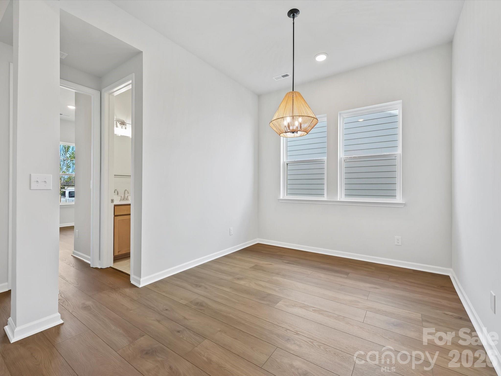 1015 Fen Lane — Waxhaw