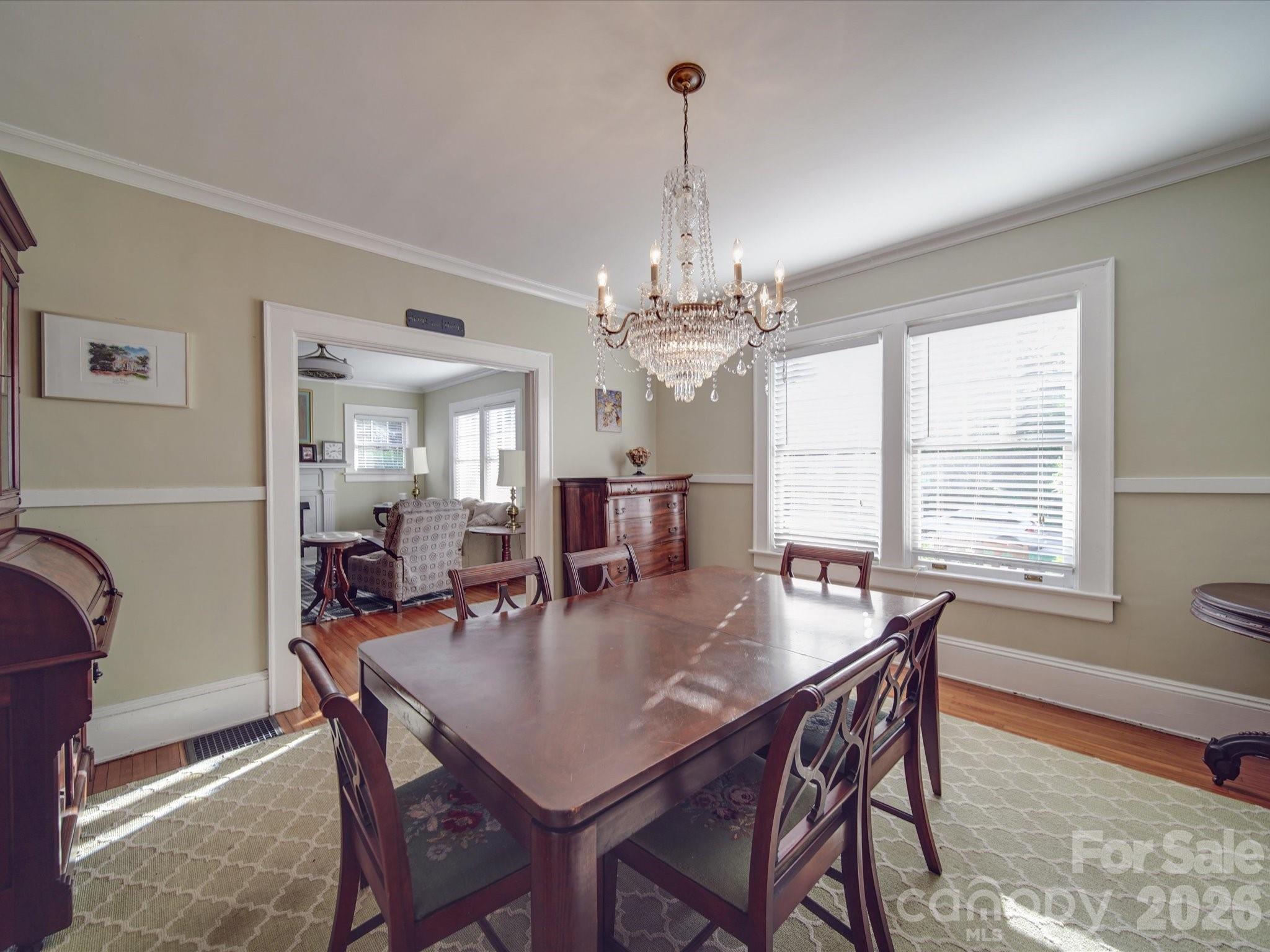 907 Edgewood Circle — Gastonia