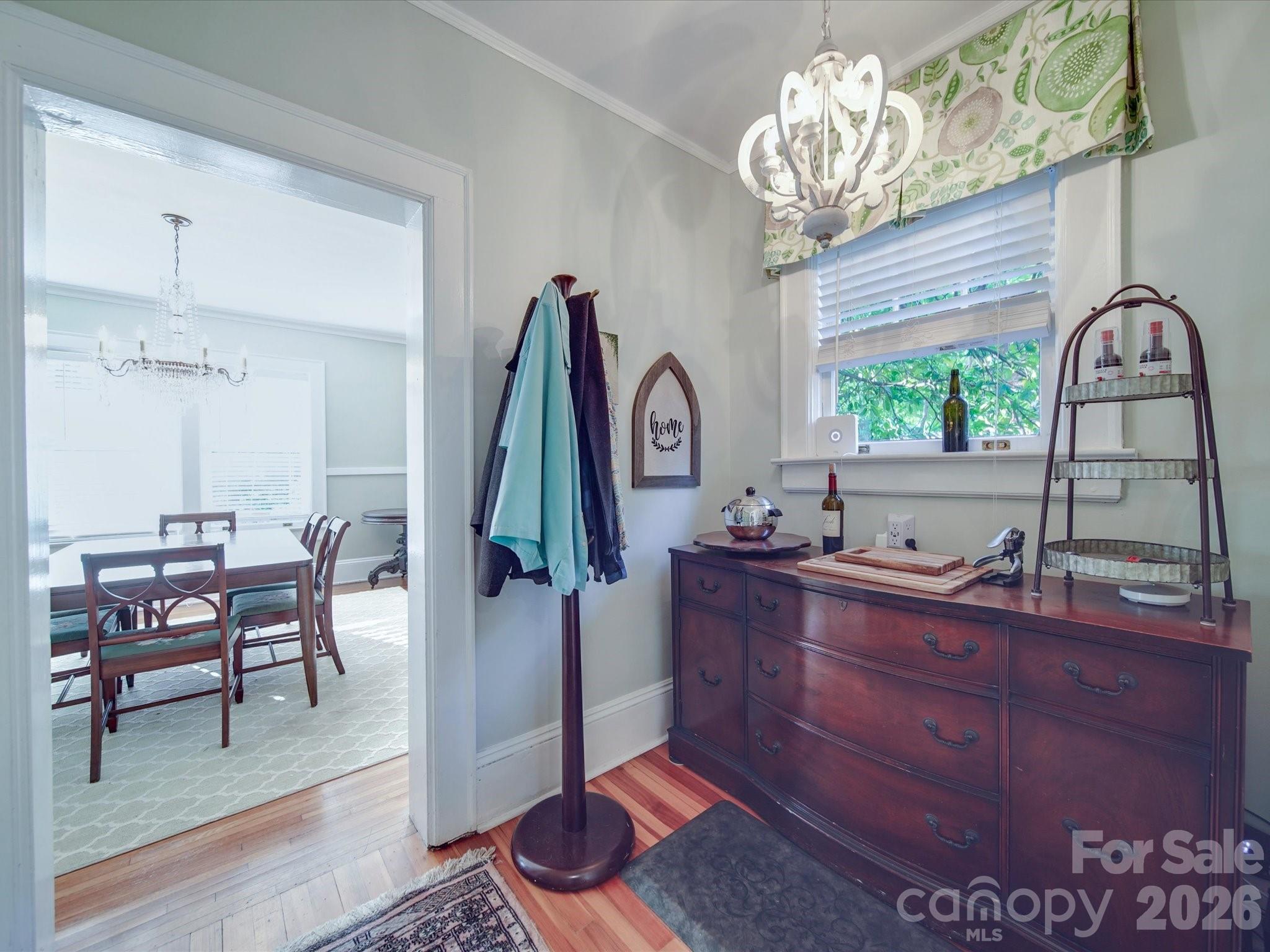 907 Edgewood Circle — Gastonia