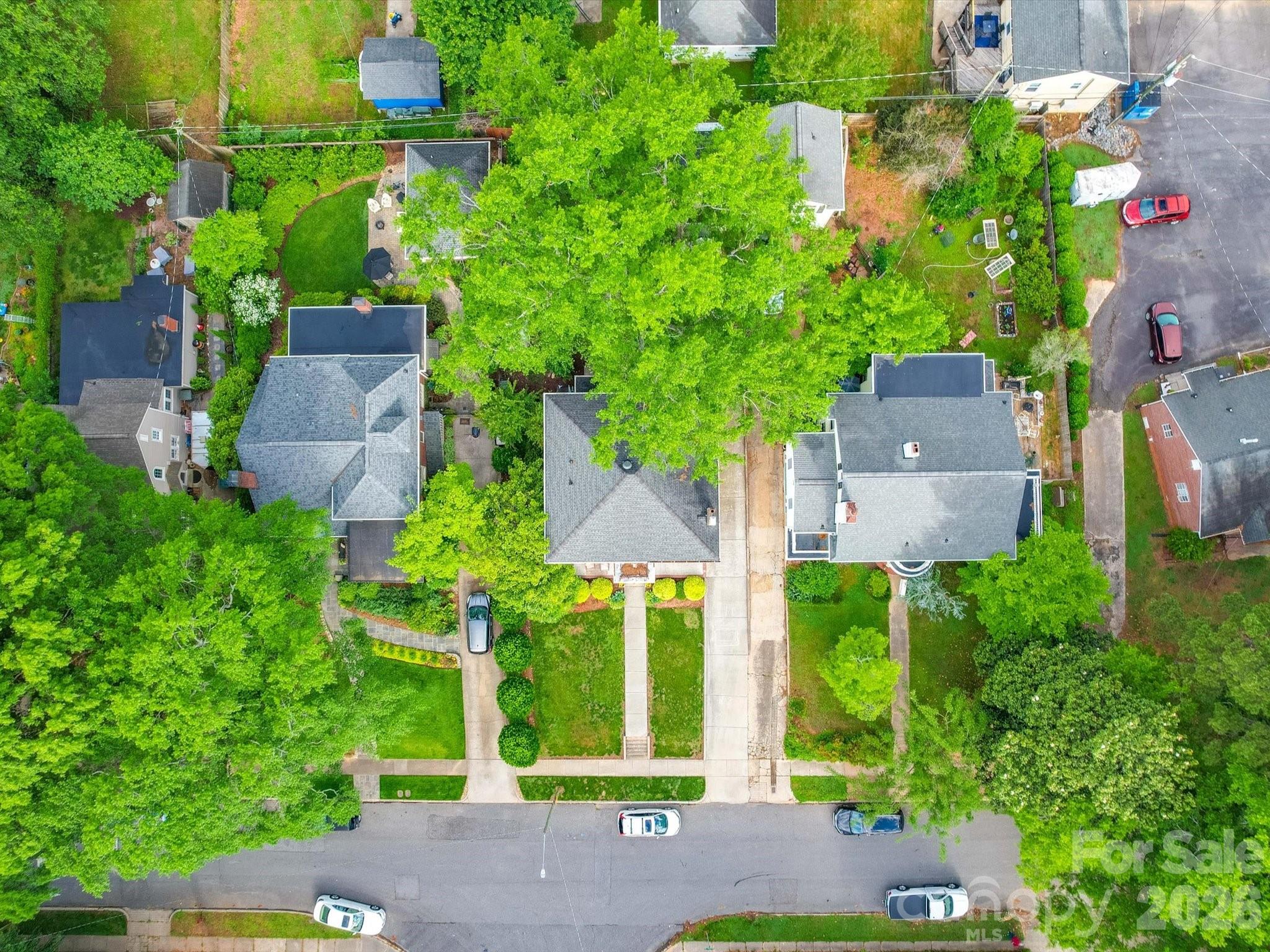907 Edgewood Circle — Gastonia