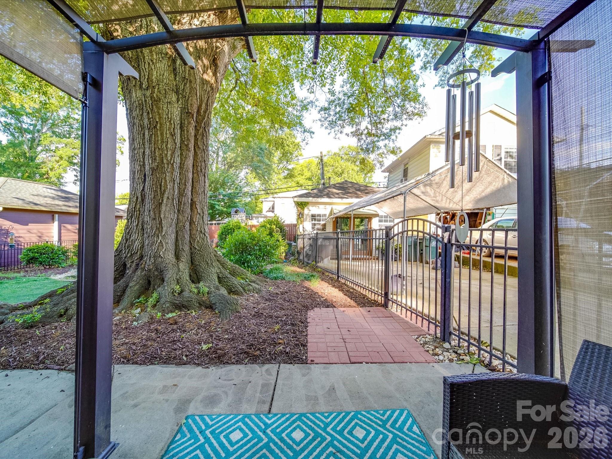 907 Edgewood Circle — Gastonia
