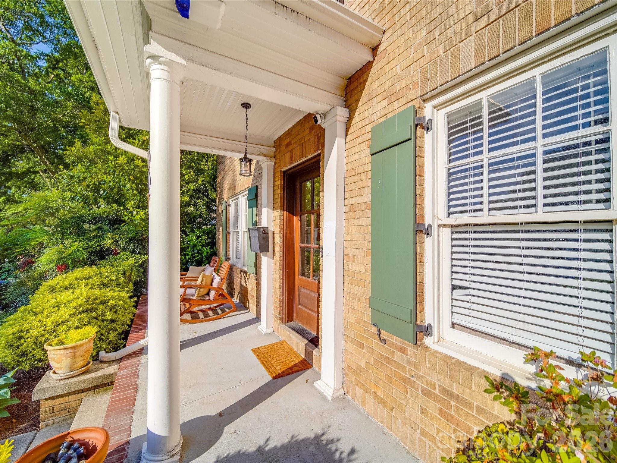 907 Edgewood Circle — Gastonia
