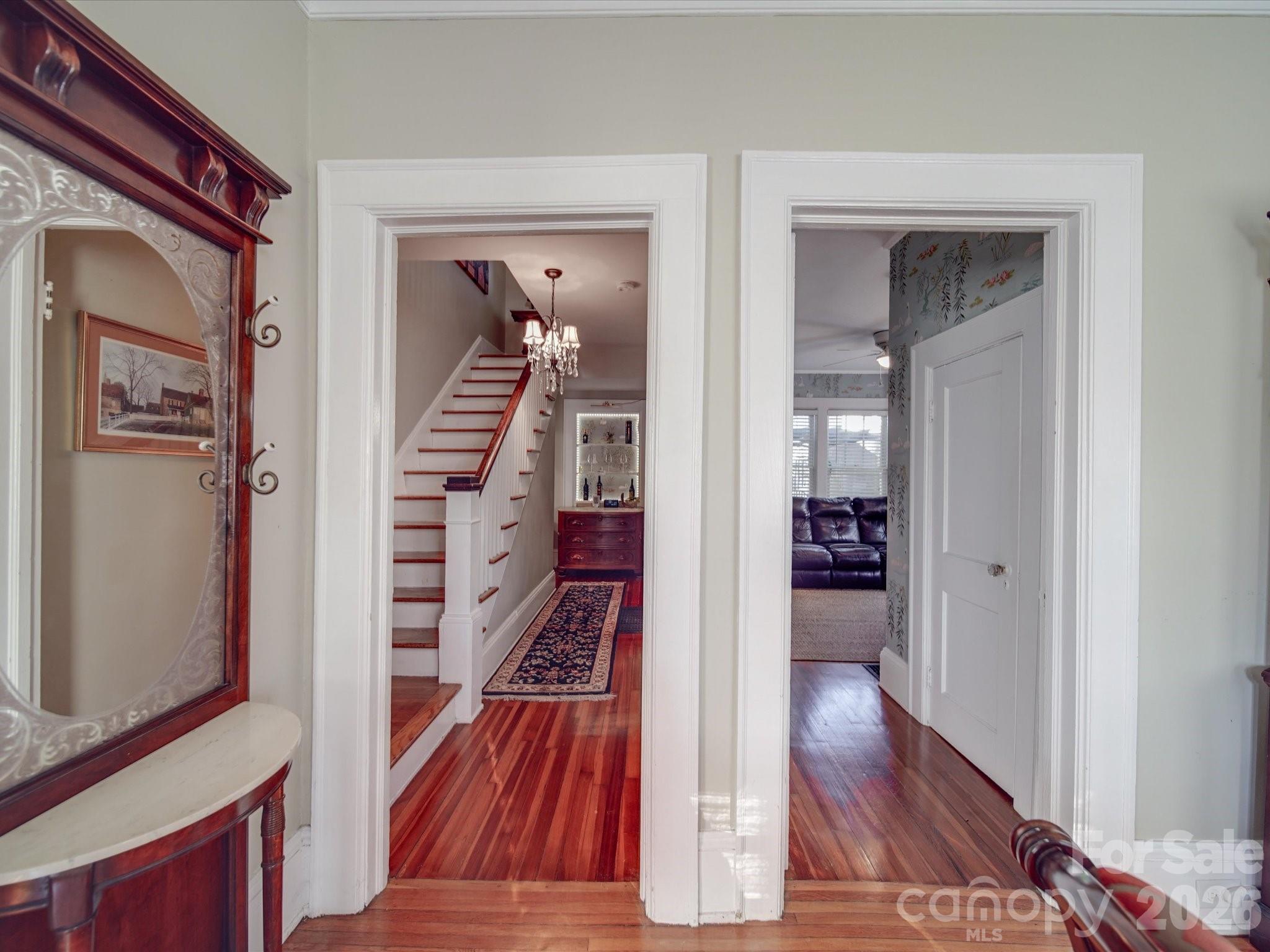 907 Edgewood Circle — Gastonia