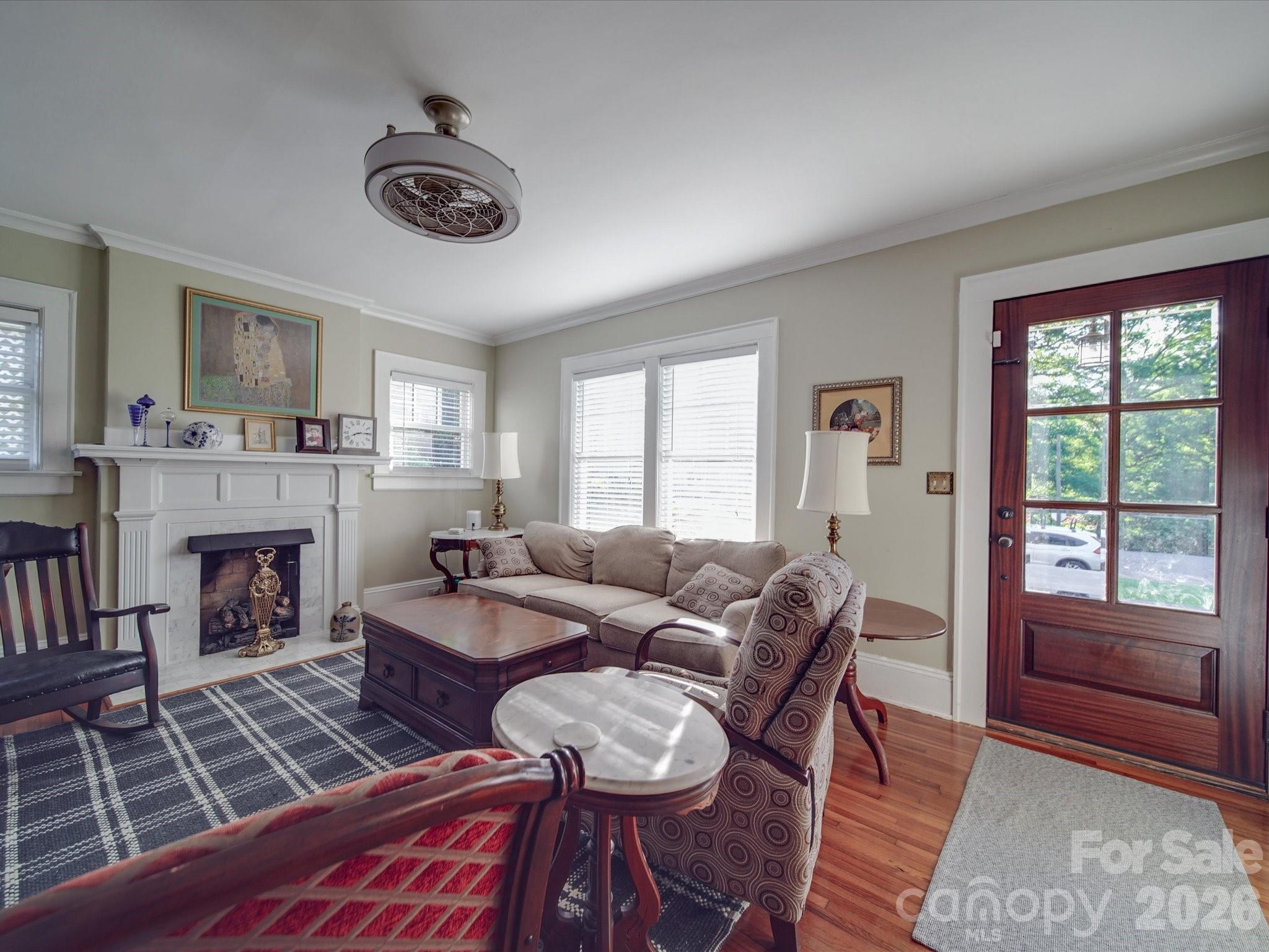 907 Edgewood Circle — Gastonia