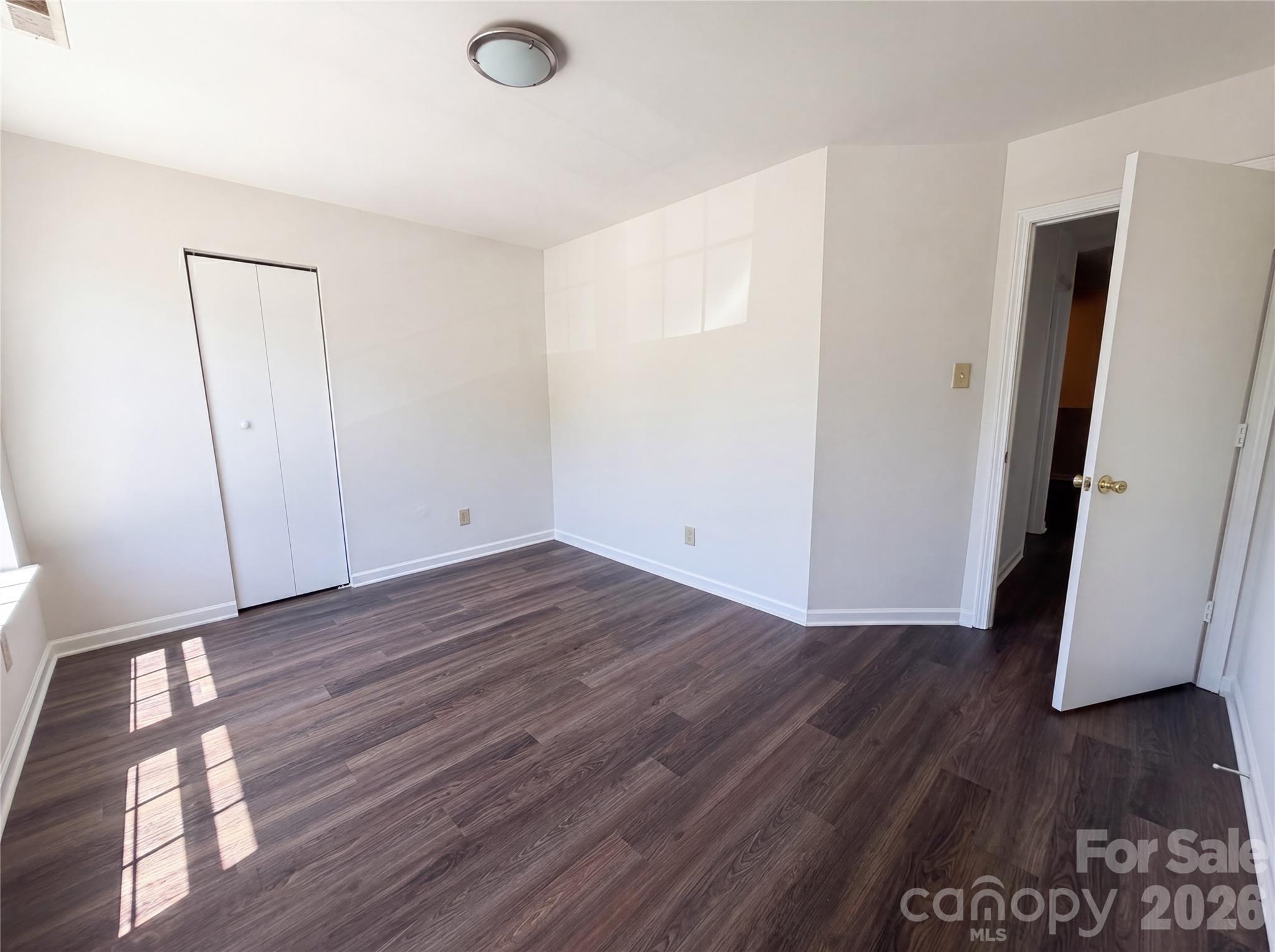 6734 Wandering Creek Drive — Charlotte