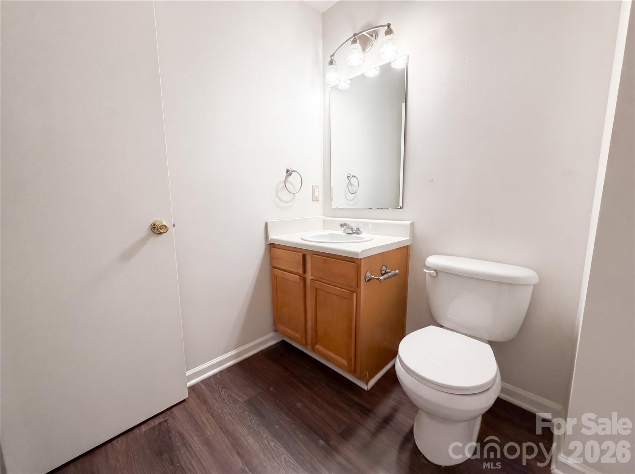6734 Wandering Creek Drive — Charlotte