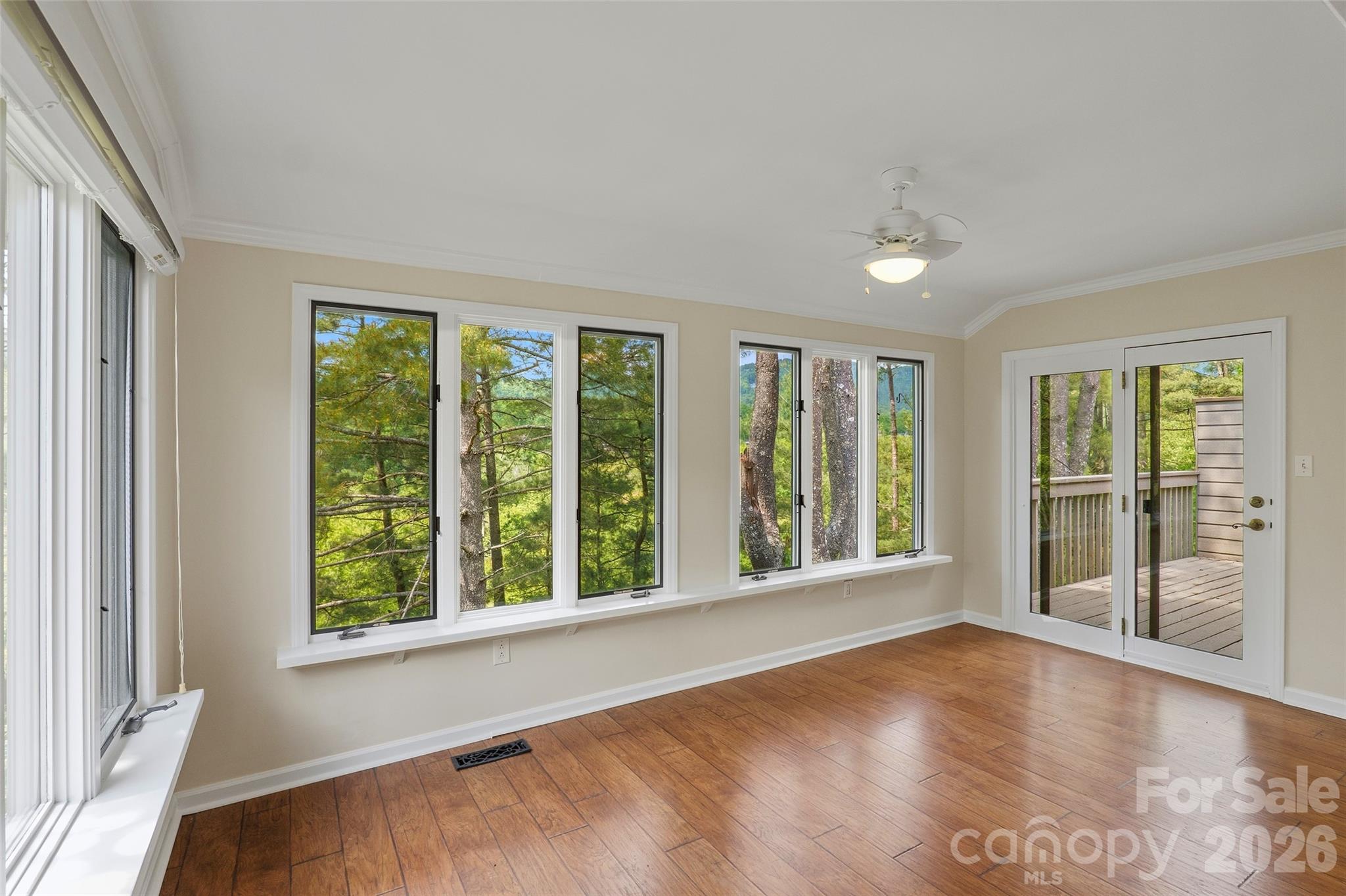 201 Timber Drive — Asheville