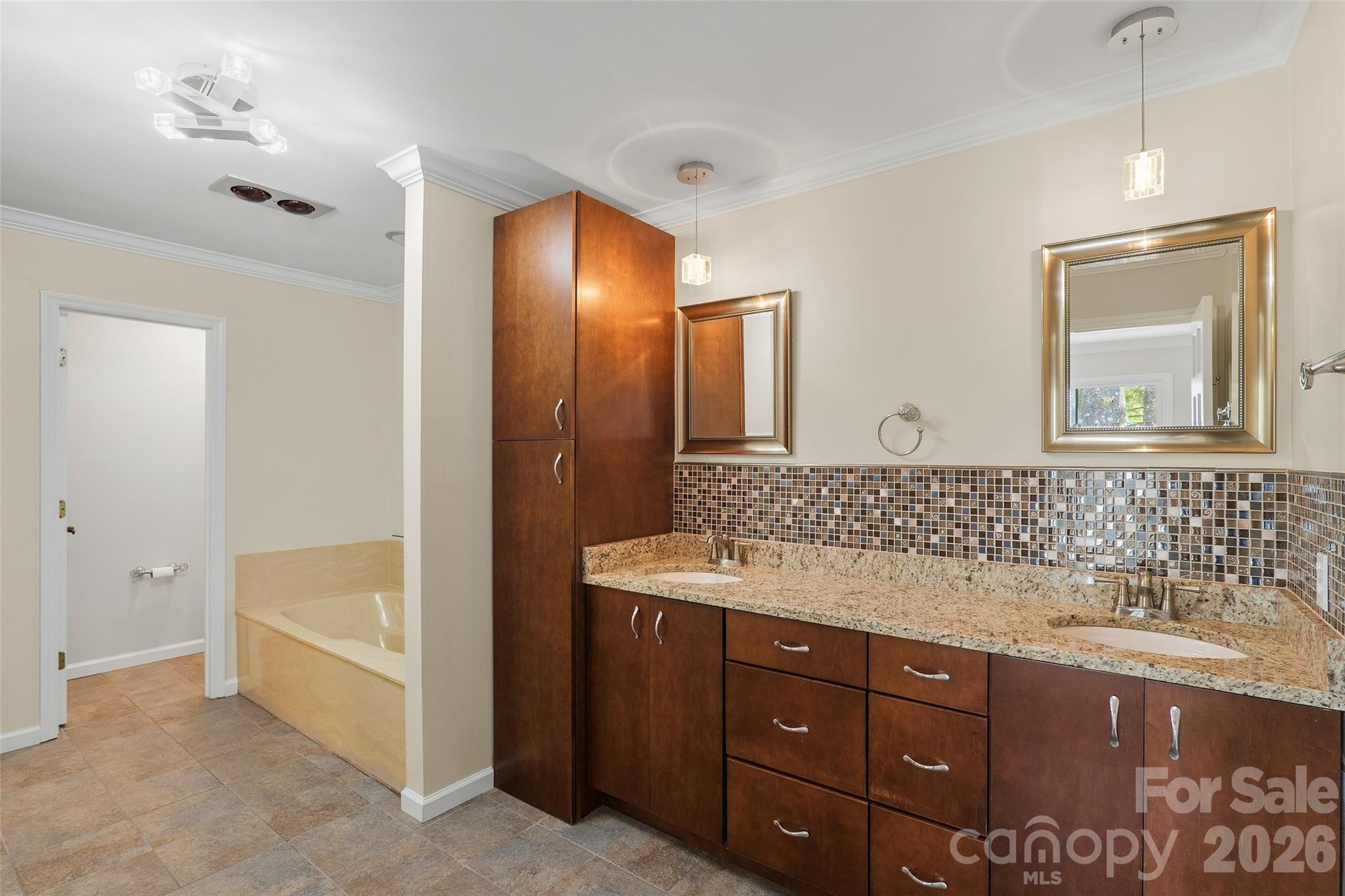 201 Timber Drive — Asheville