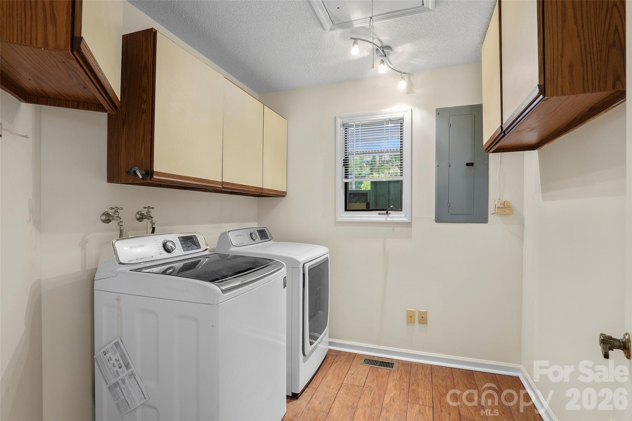 201 Timber Drive — Asheville