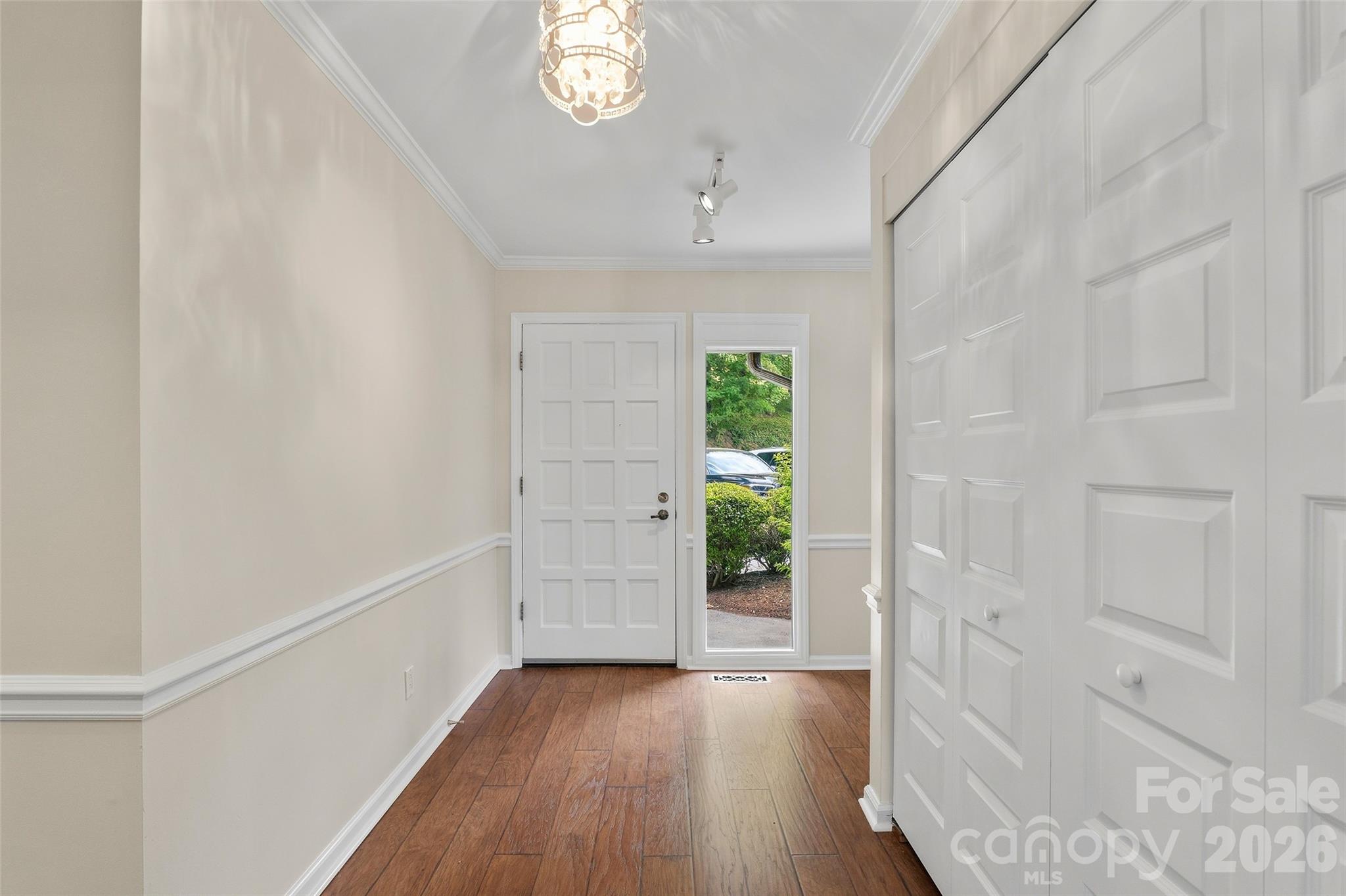 201 Timber Drive — Asheville