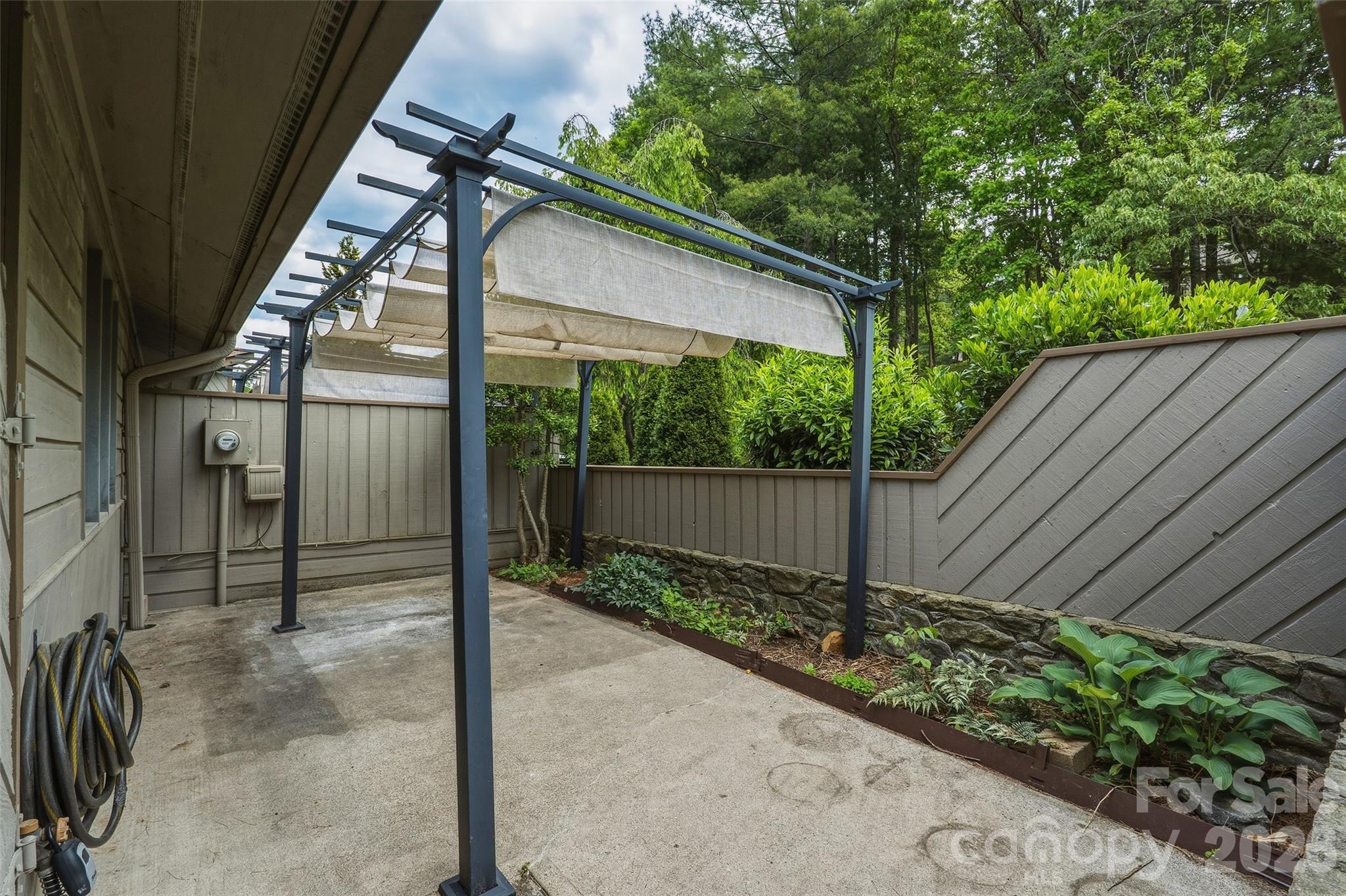201 Timber Drive — Asheville
