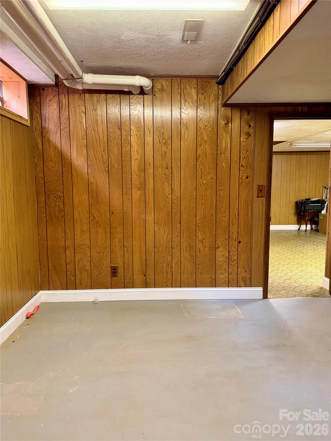 73 Redwood Street — Brevard