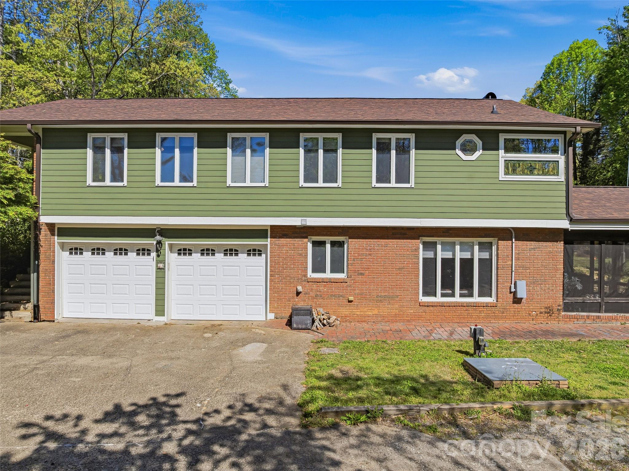 73 Redwood Street — Brevard