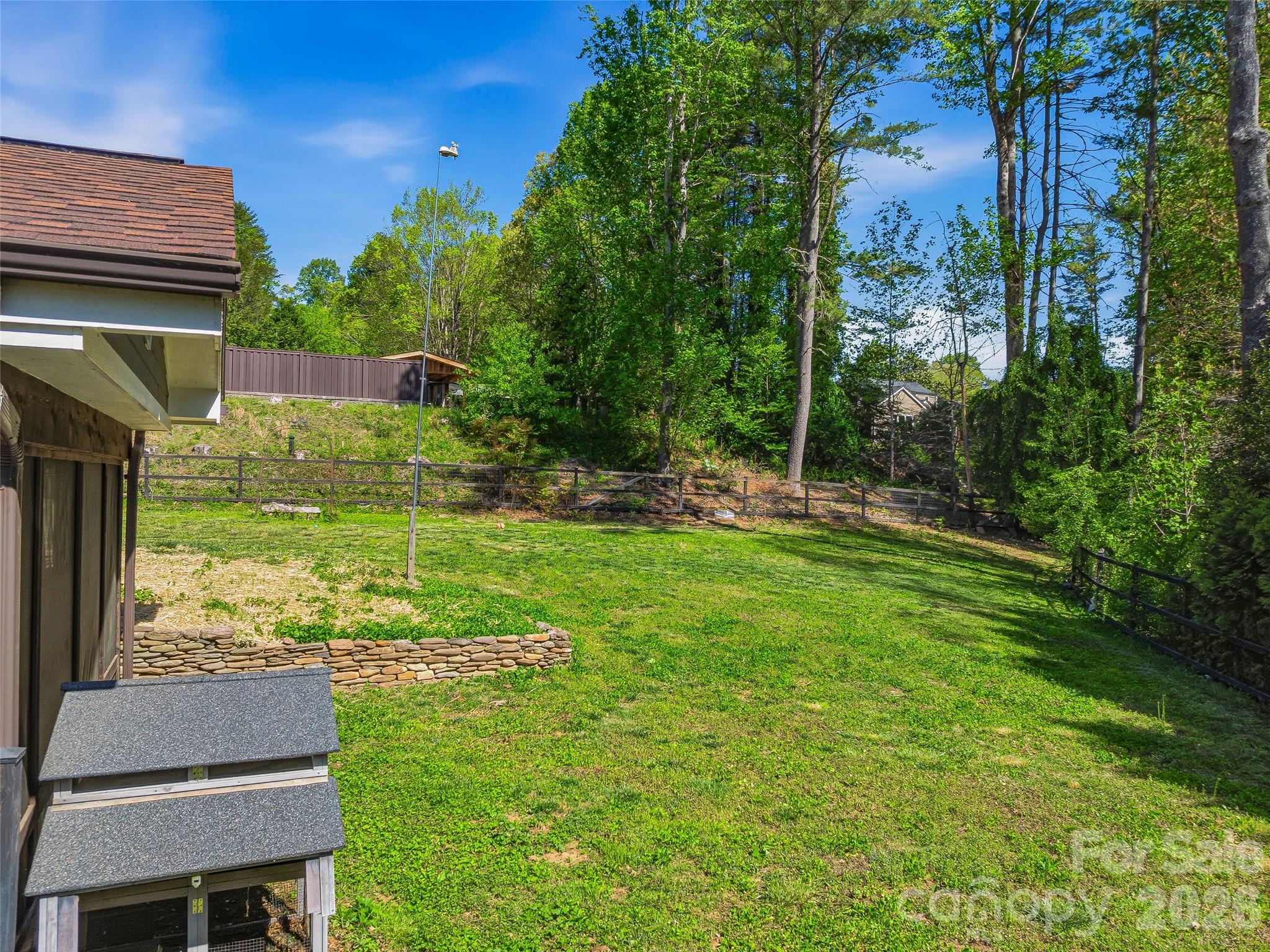 73 Redwood Street — Brevard