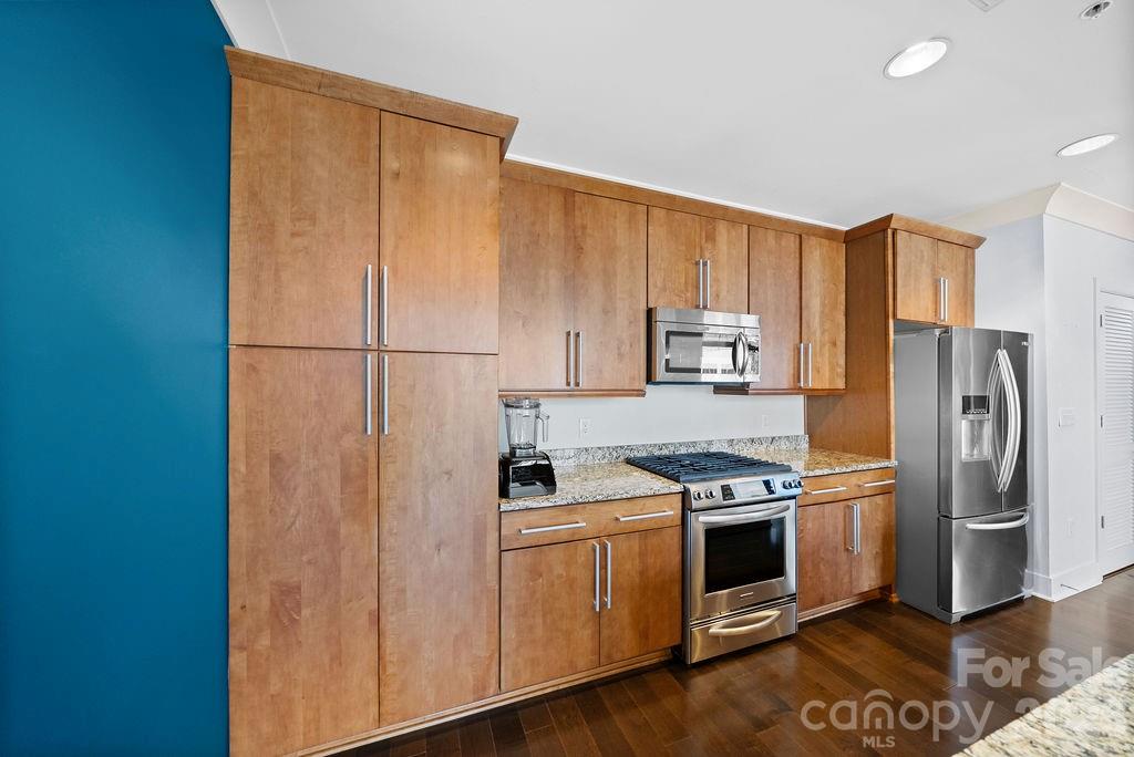 222 S Caldwell Street #1509 — Charlotte