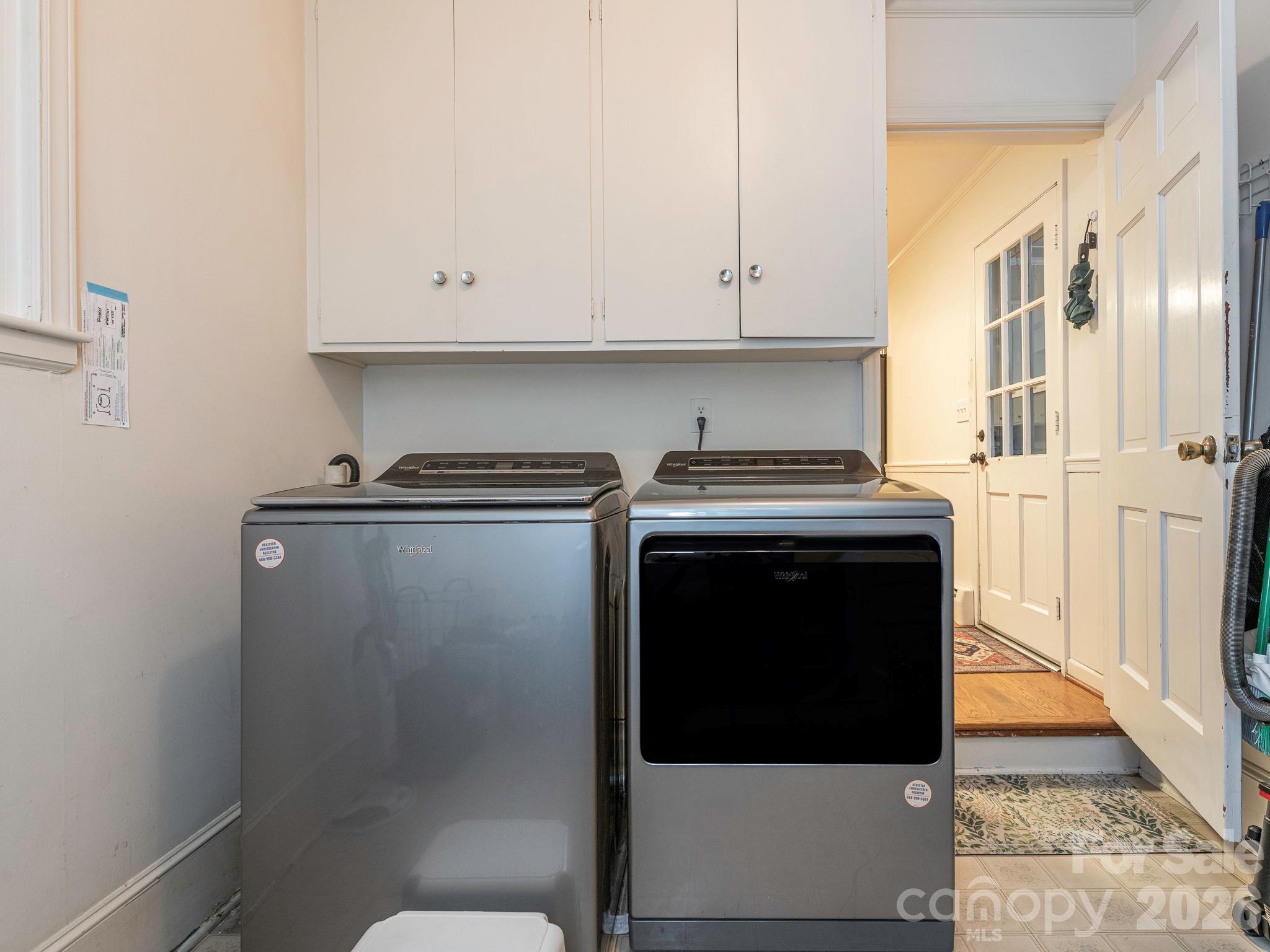 8536 Circle Drive — Mount Pleasant
