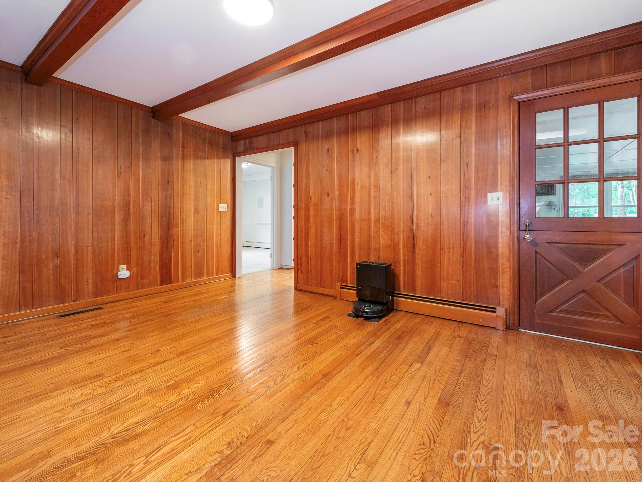 8536 Circle Drive — Mount Pleasant