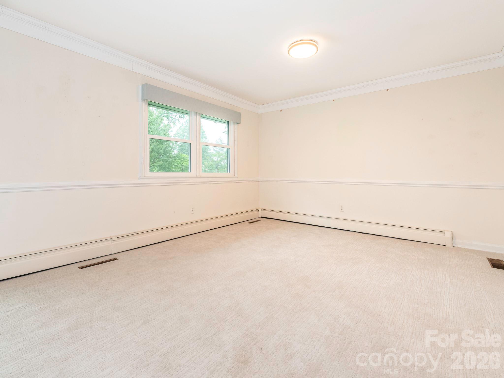 8536 Circle Drive — Mount Pleasant