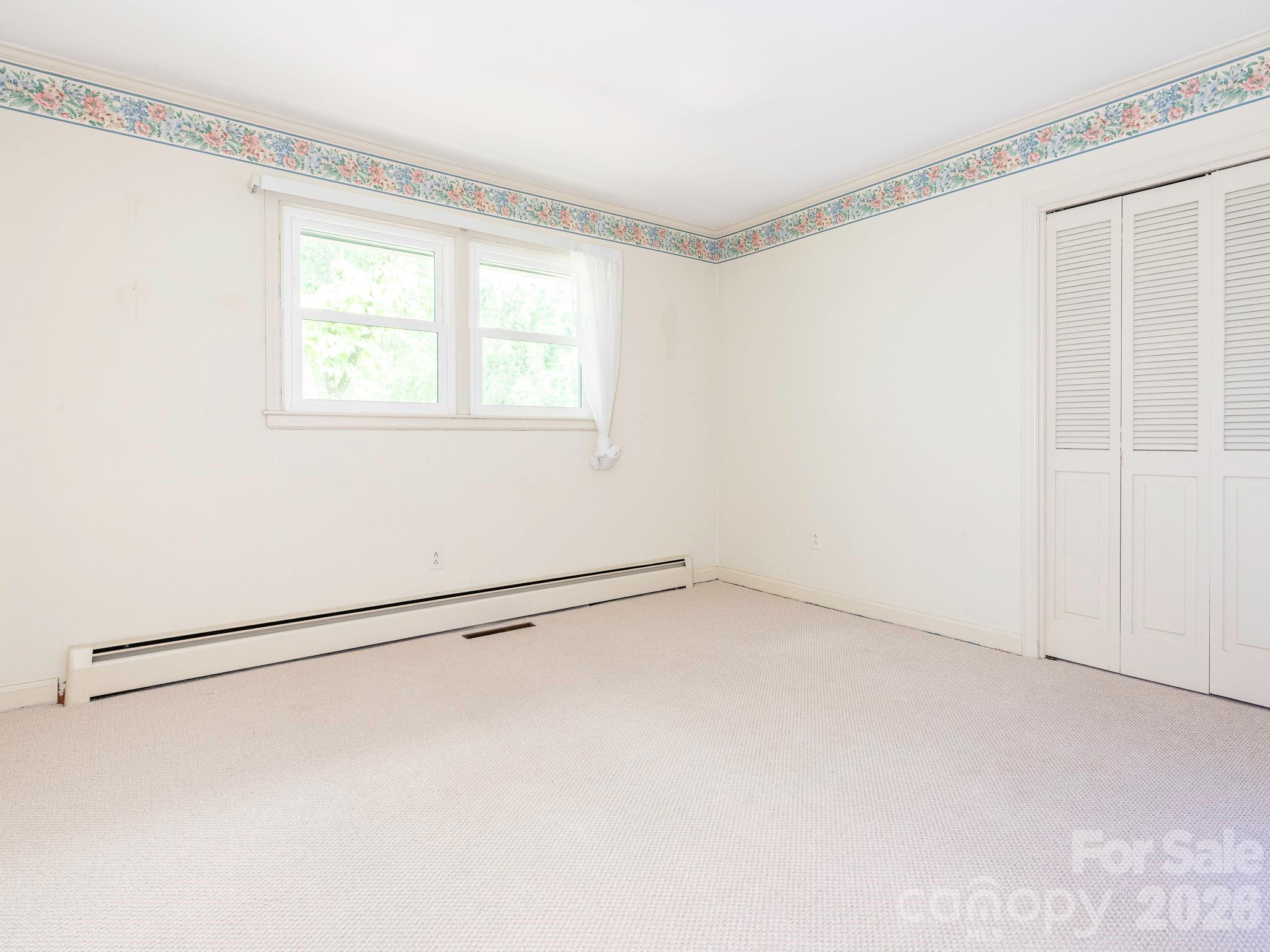 8536 Circle Drive — Mount Pleasant