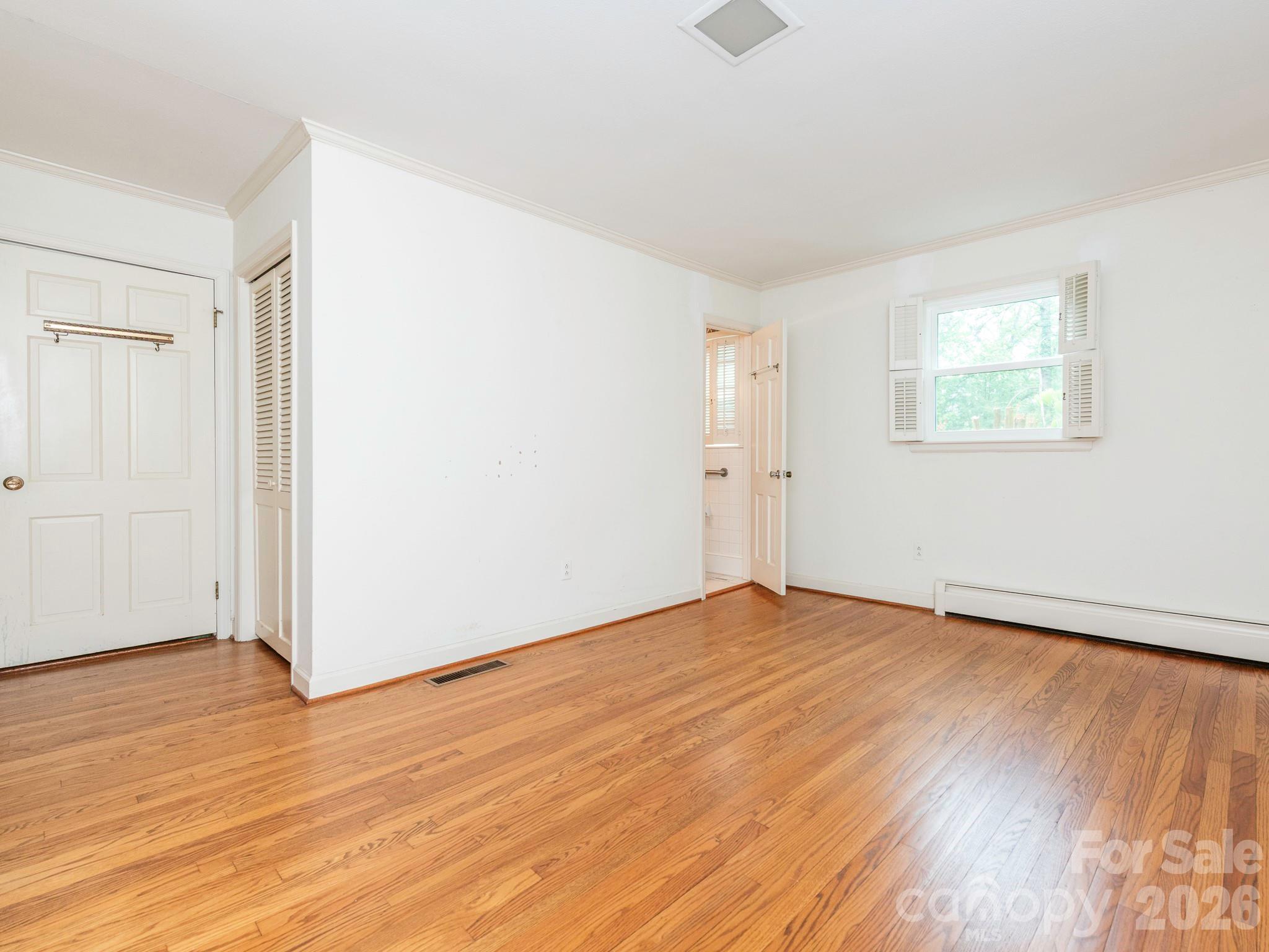 8536 Circle Drive — Mount Pleasant
