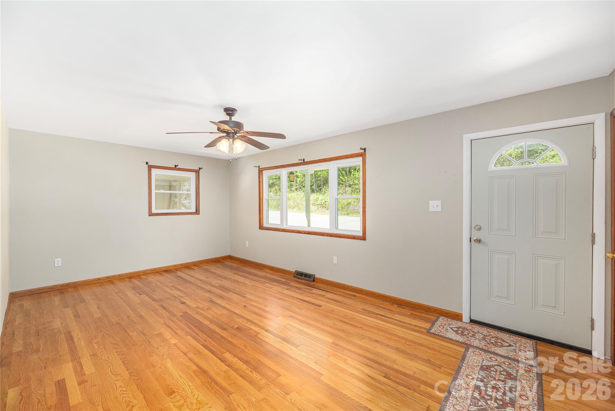 1140 Groundhog Road — Canton