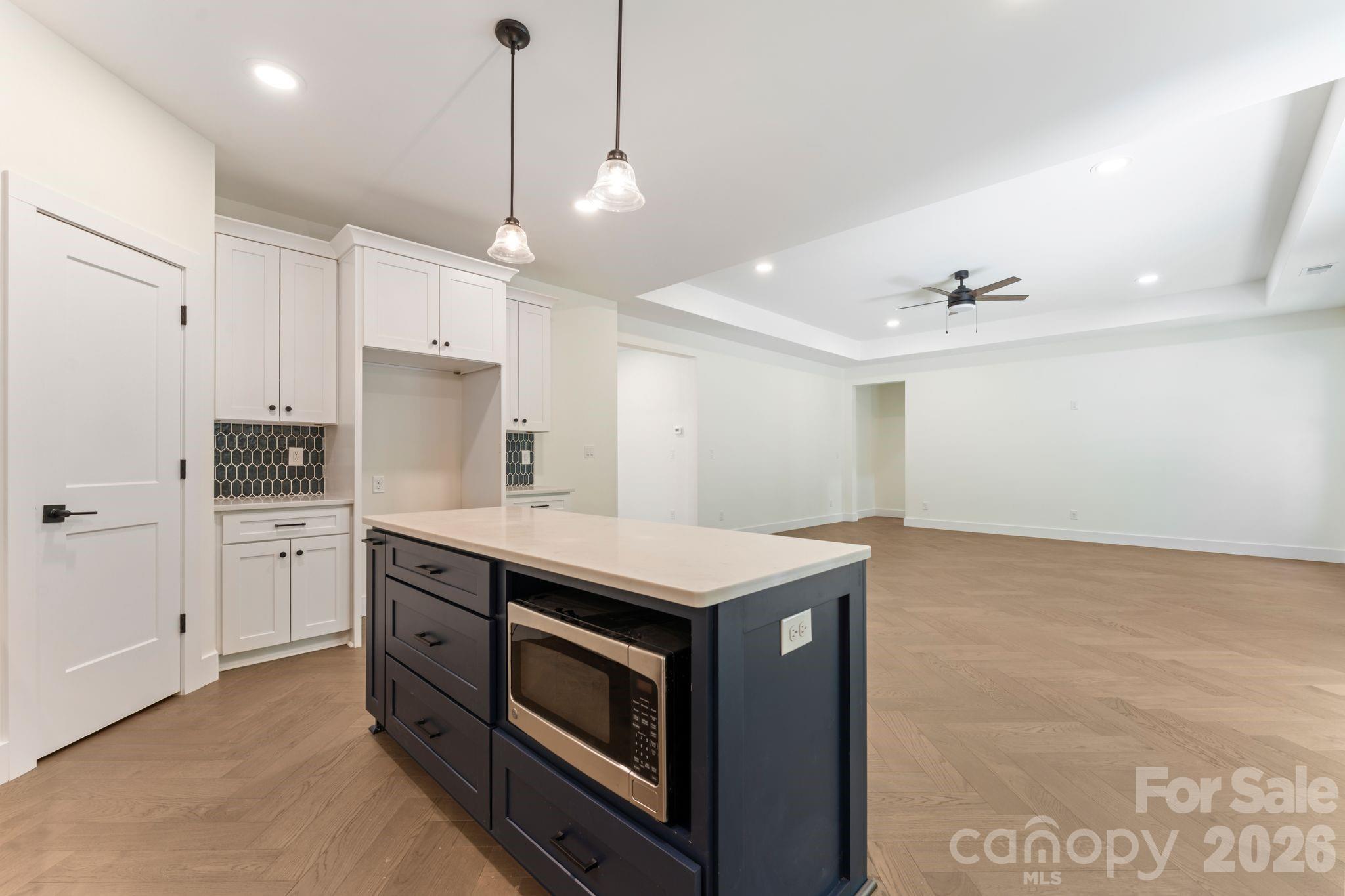 11932 Crabapple Lane — Huntersville