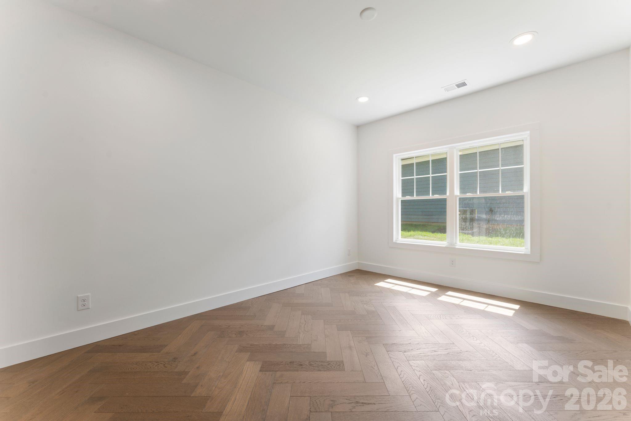 11932 Crabapple Lane — Huntersville