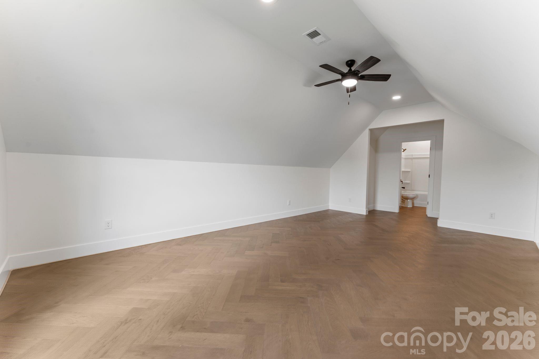 11932 Crabapple Lane — Huntersville