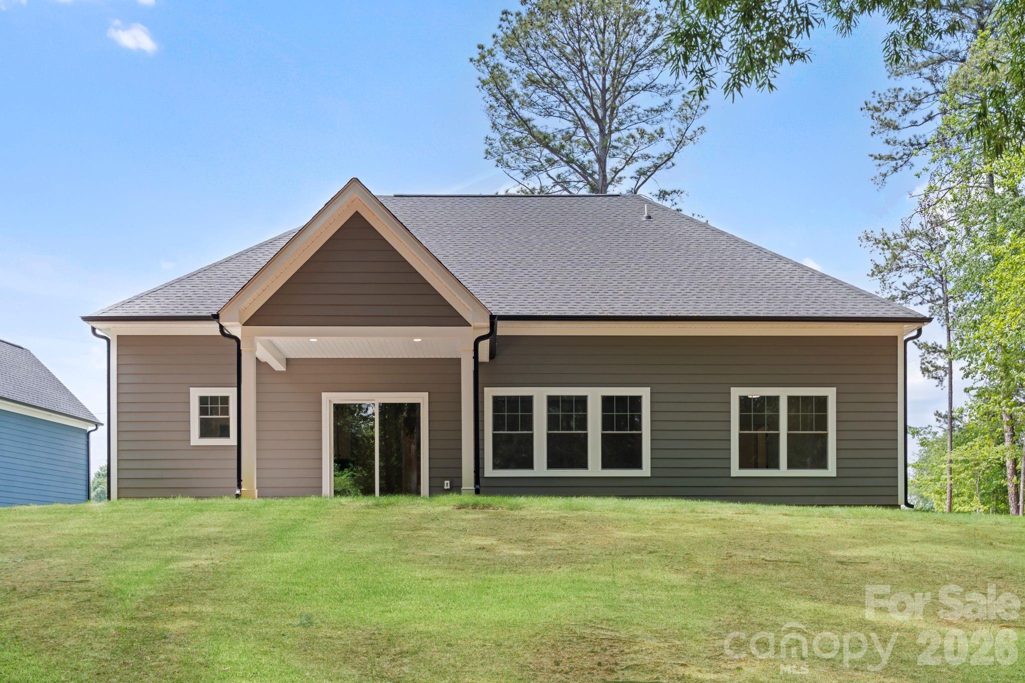 11932 Crabapple Lane — Huntersville