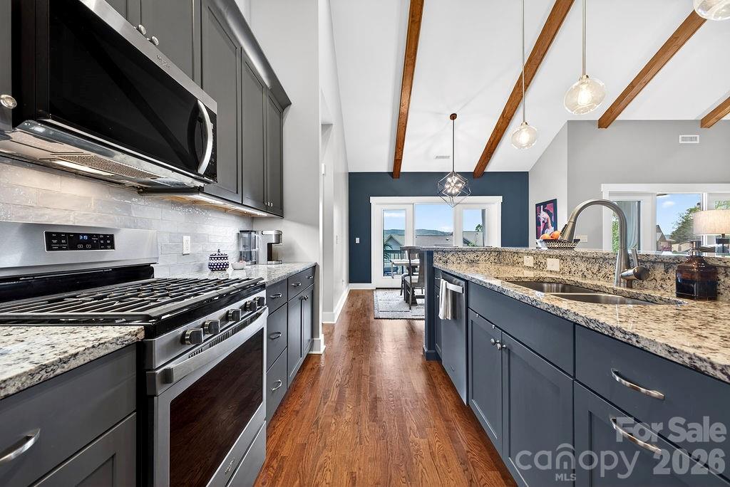 70 Copper Creek Lane — Hendersonville