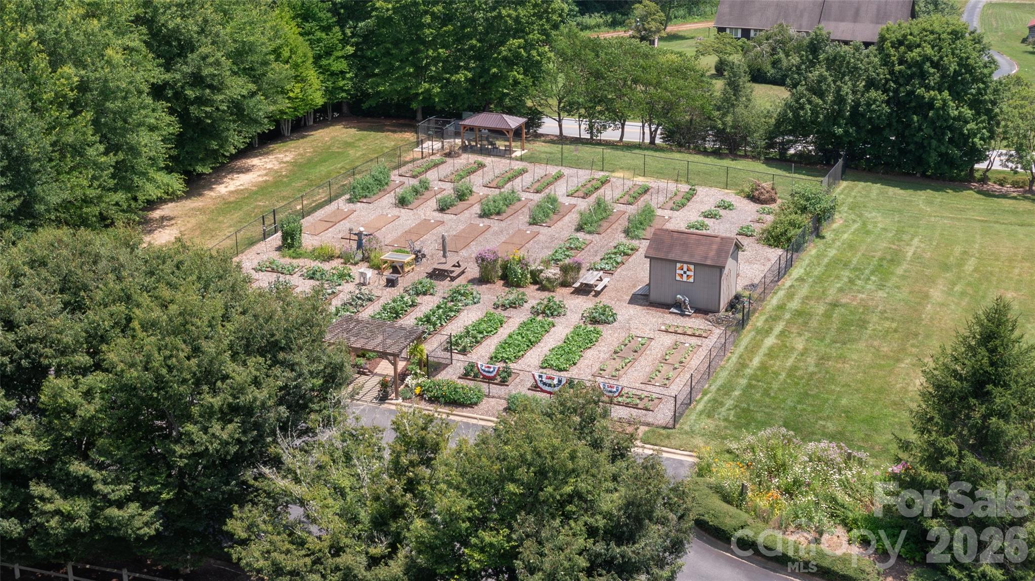 70 Copper Creek Lane — Hendersonville