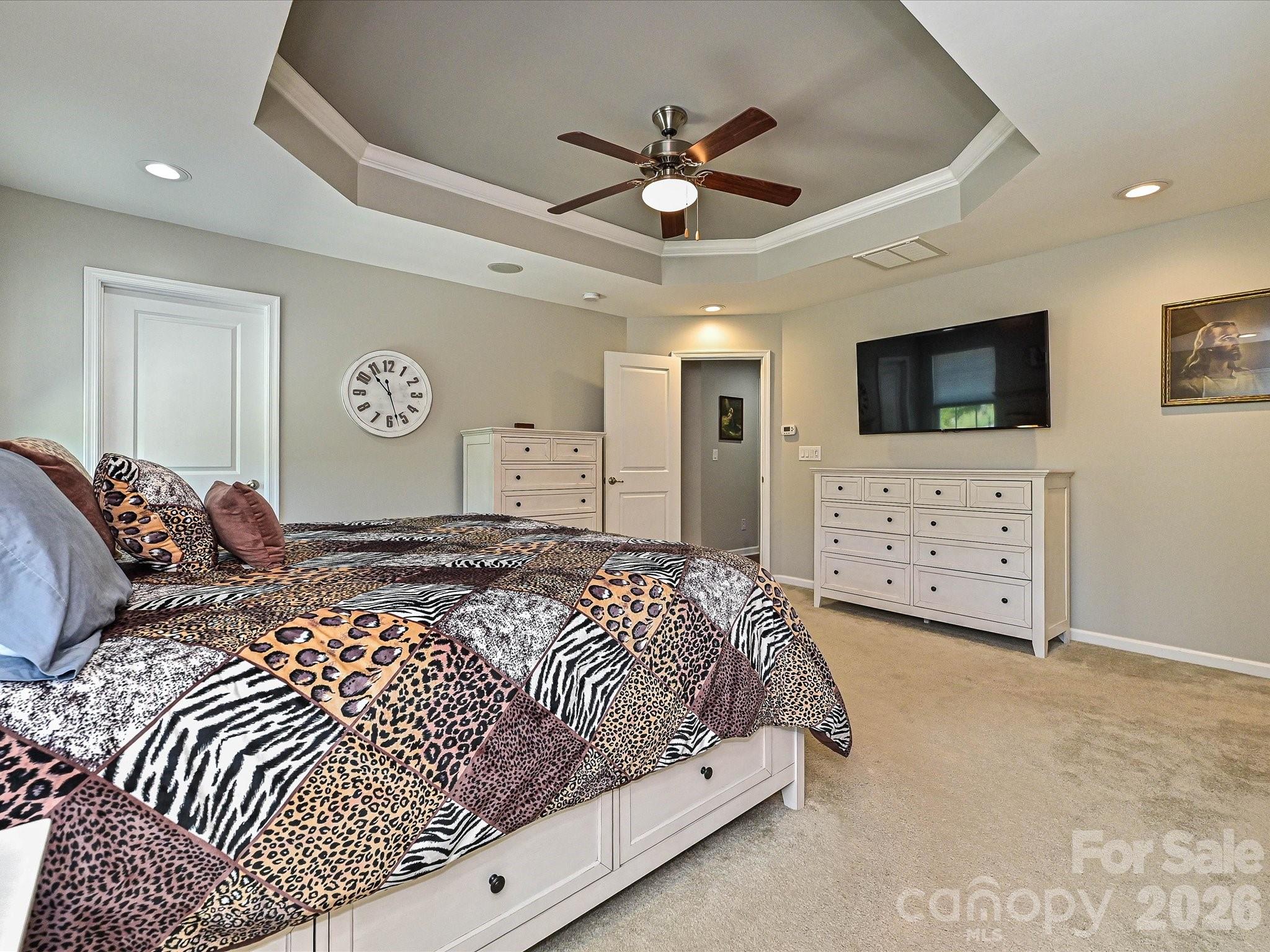 7142 Mariners Village Drive — Denver